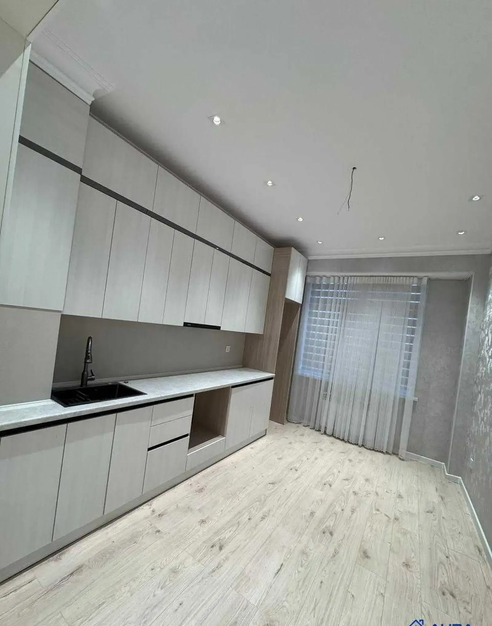 2-к квартира, 11 этаж, 74 м², Сино