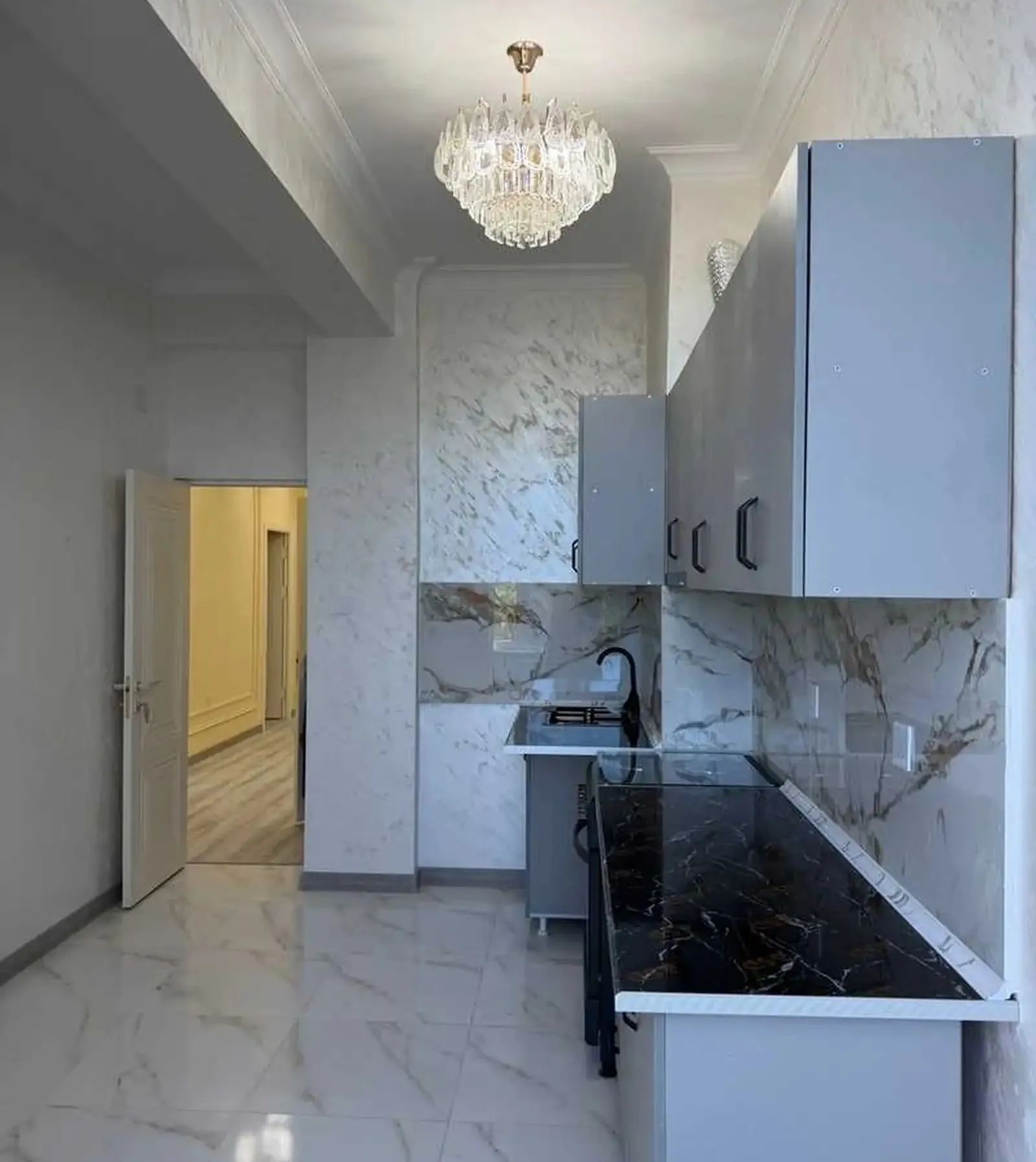 3-комн. квартира, 6 этаж, 98м², Шохмансур