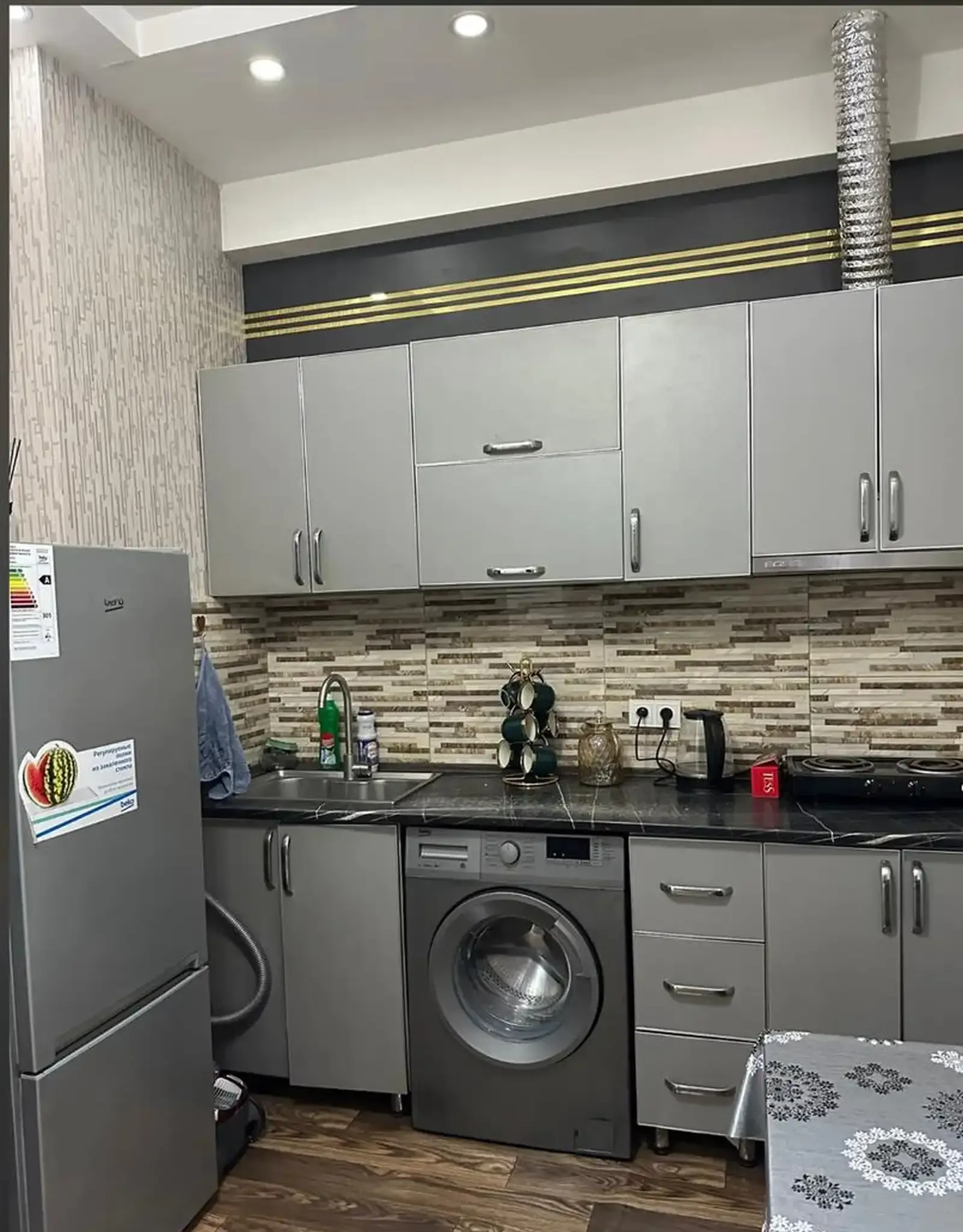 2-комн. квартира, 10 этаж, 48м², Шохмансур