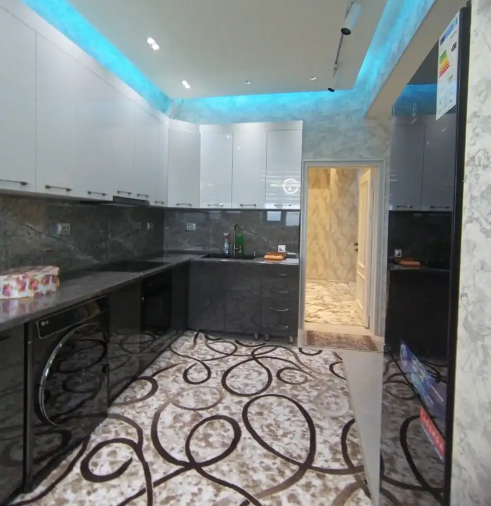 2-комн. квартира, 11 этаж, 80м², Шохмансур, Голубой экран, ру баруи Пайкар