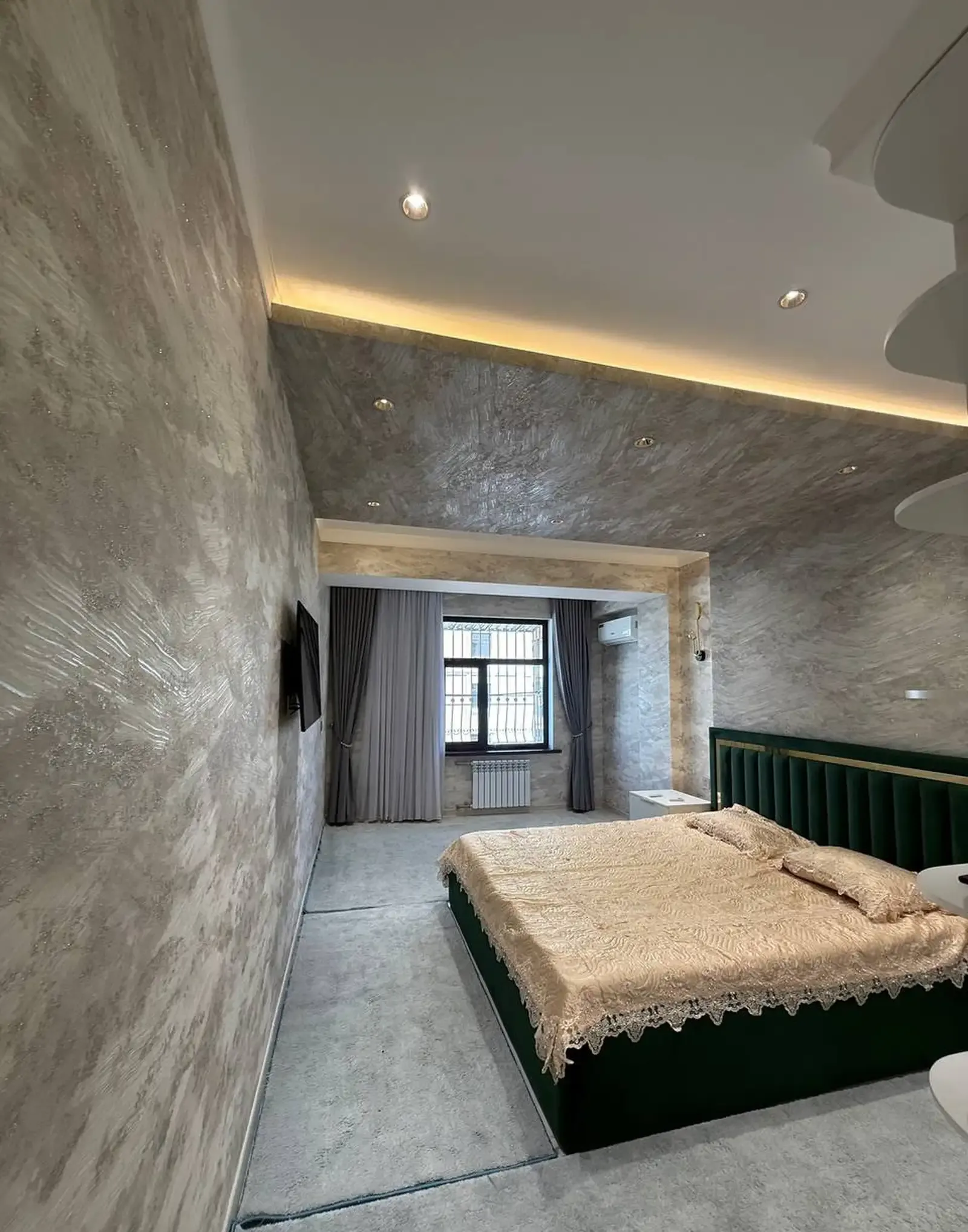 3-комн. квартира, 12 этаж, 80 м², Сино, Поофсоюз