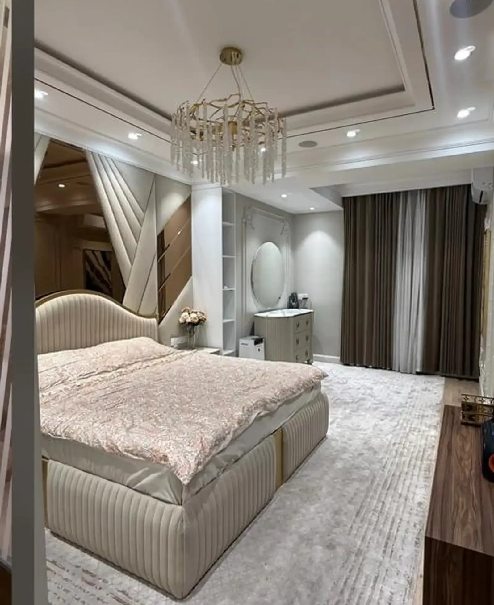 4-комн. квартира, 13 этаж, 150м², Сомони