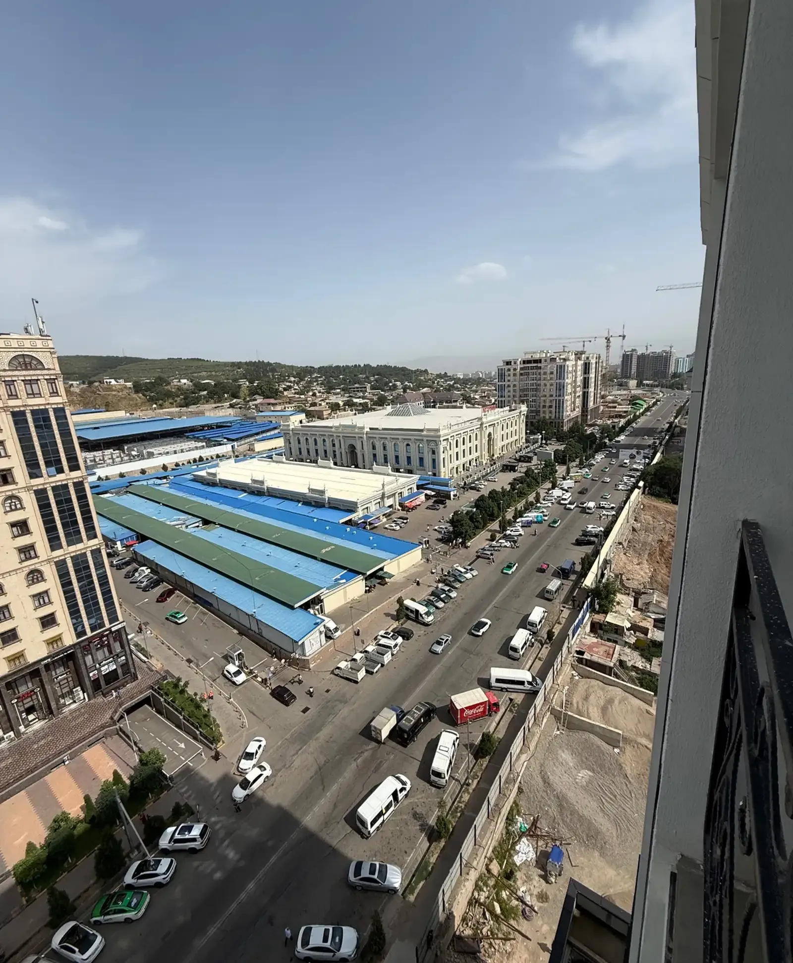 2-комн. квартира, 13 этаж, 61 м², Исмоили Сомони, Мехргон