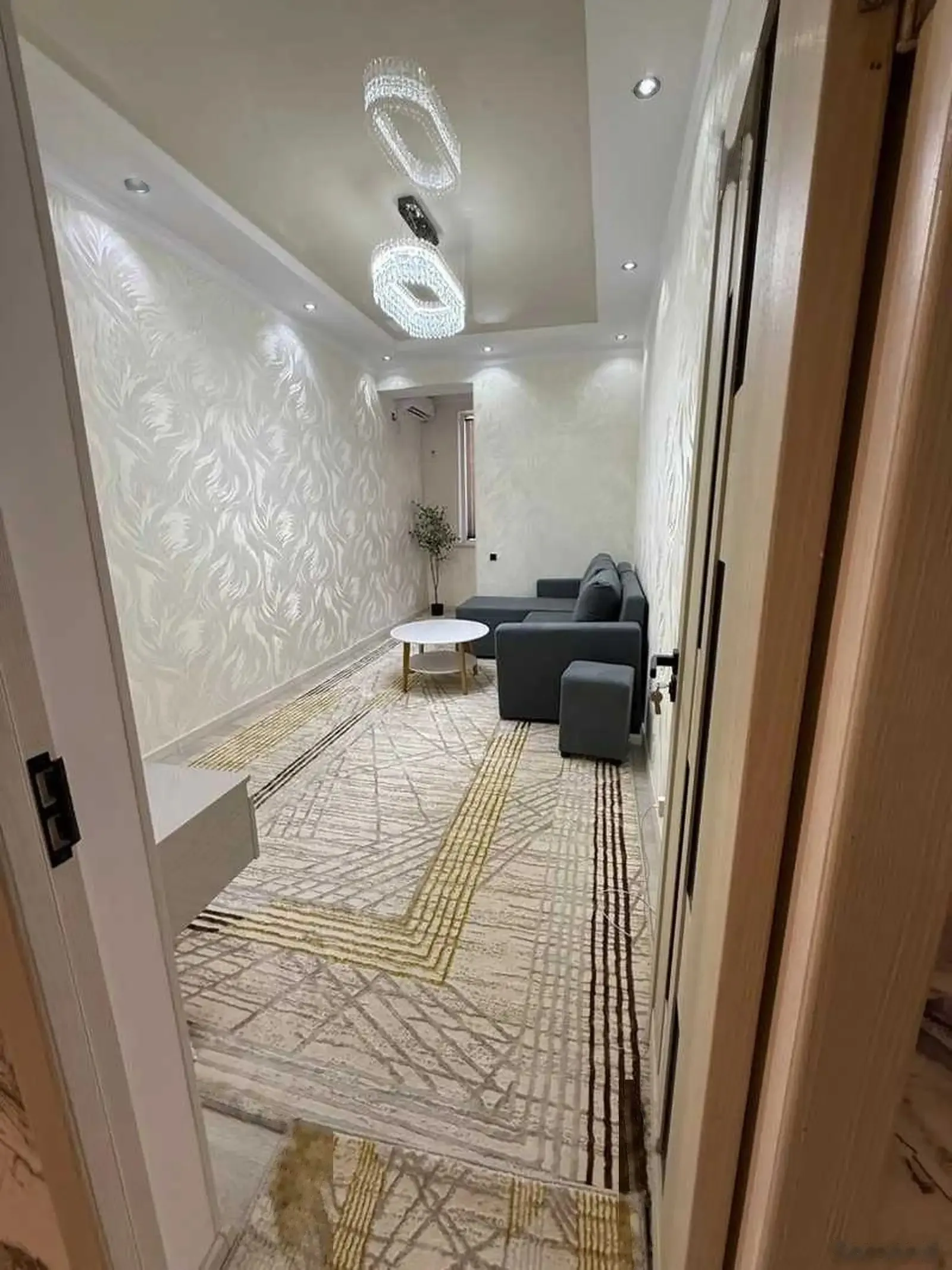 2-к квартира, 7 этаж, 68 м², 82мкр