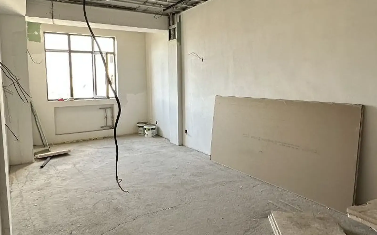 3-к квартира, 15 этаж, 103 м², Шохмансур