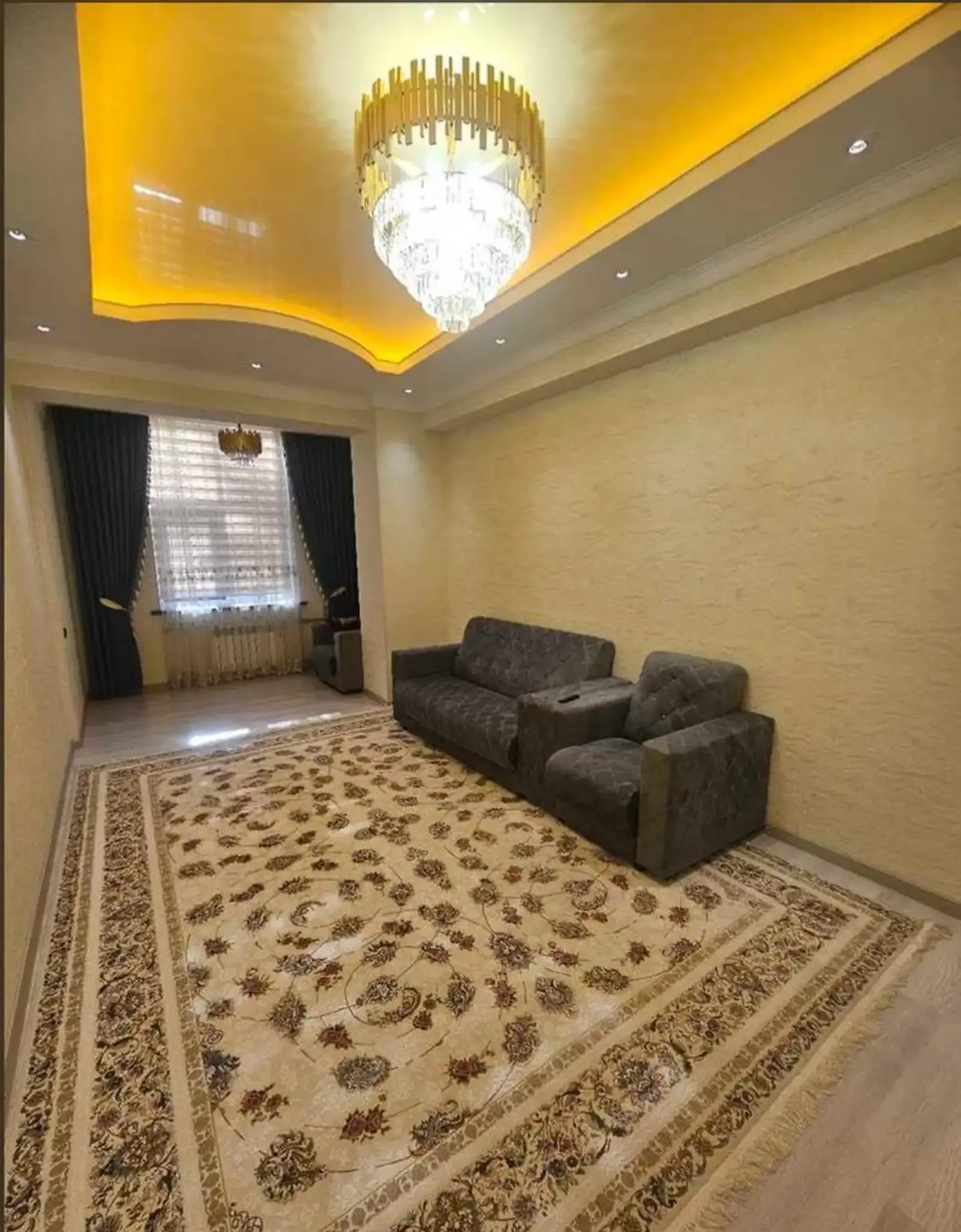 2-комн. квартира, 3 этаж, 75м², Шохмансур