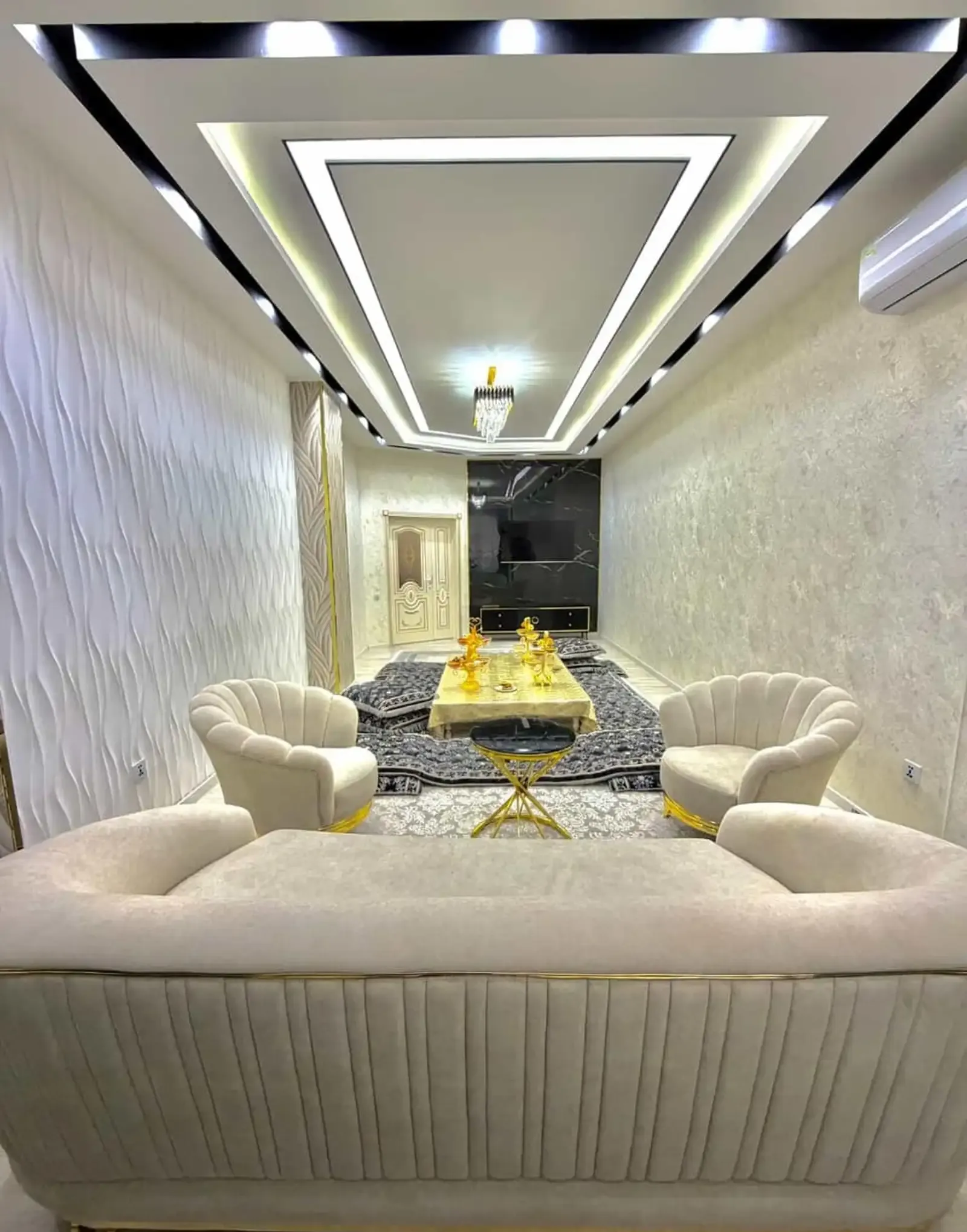 3-комн. квартира, 16 этаж, 94 м², Шохмансур Чордома