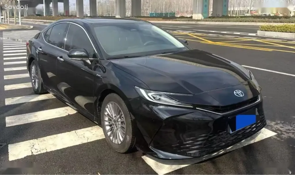 Toyota Camry, 2025