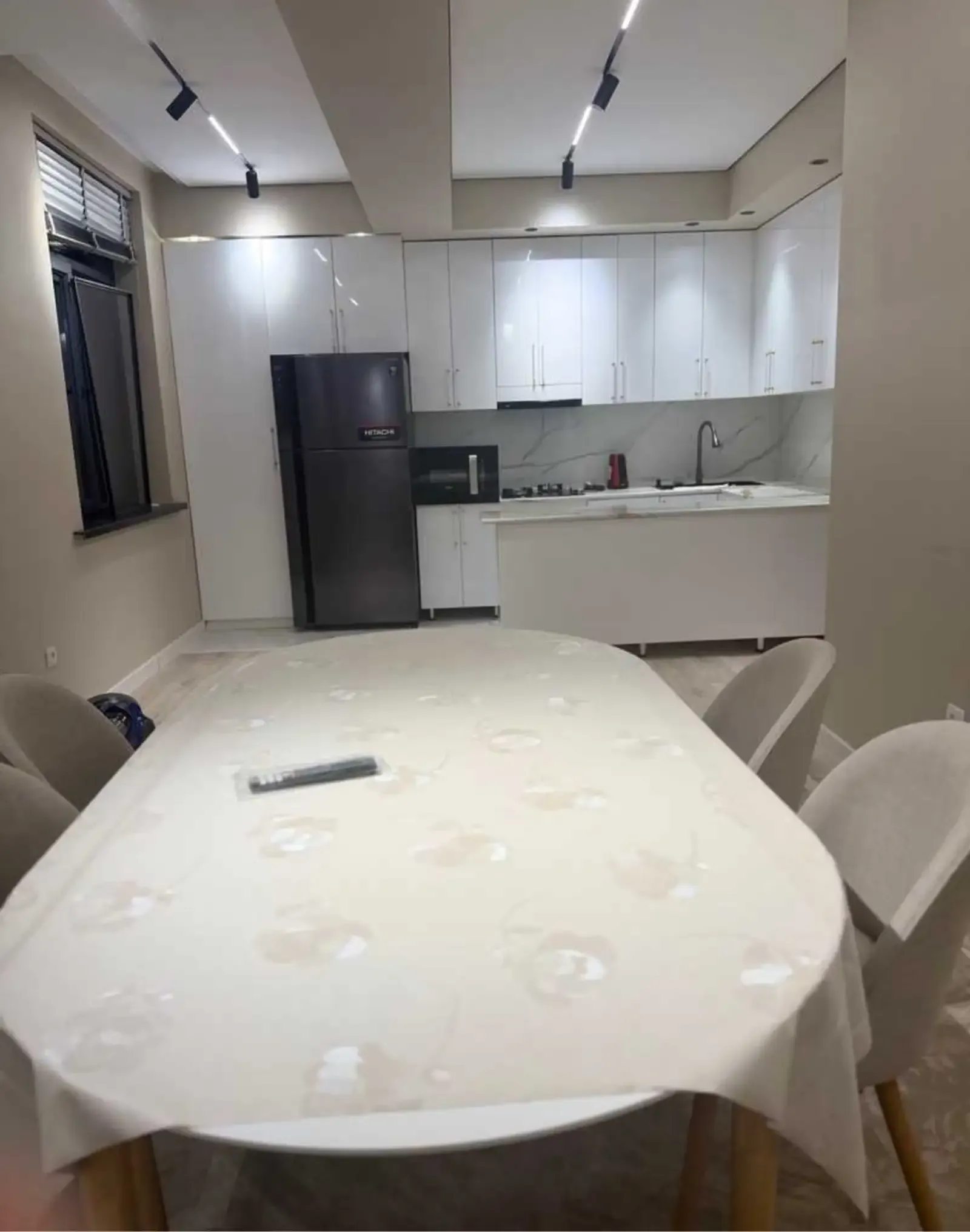 2-комн. квартира, 4 этаж, 89м², шохмансур