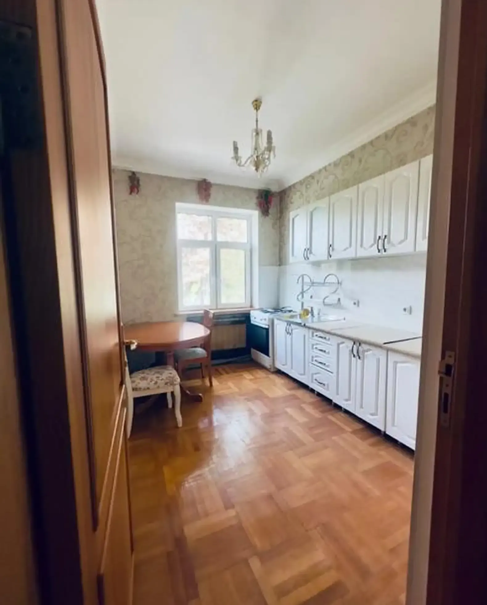 3-комн. квартира, 3 этаж, 100м², Сомони