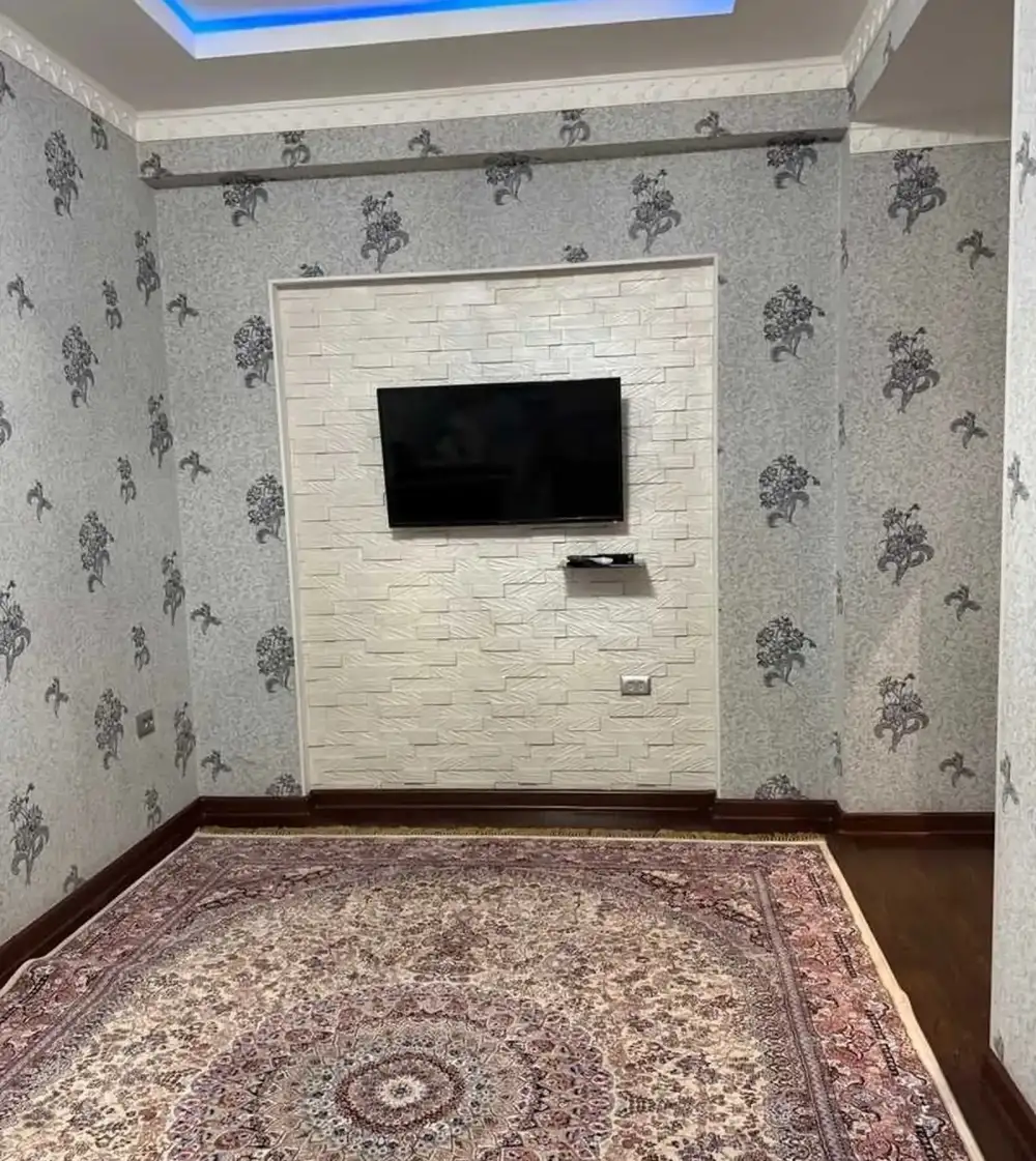 2-комн. квартира, 8 этаж, 65м², Шохмансур
