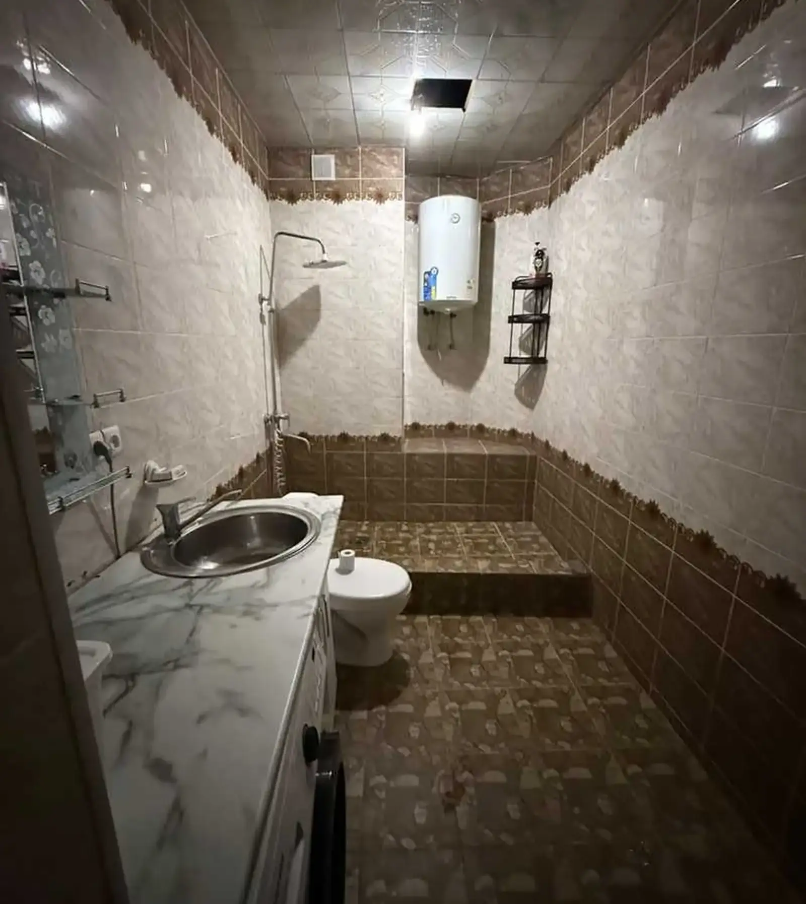 2-комн. квартира, 10 этаж, 61м², шохмансур
