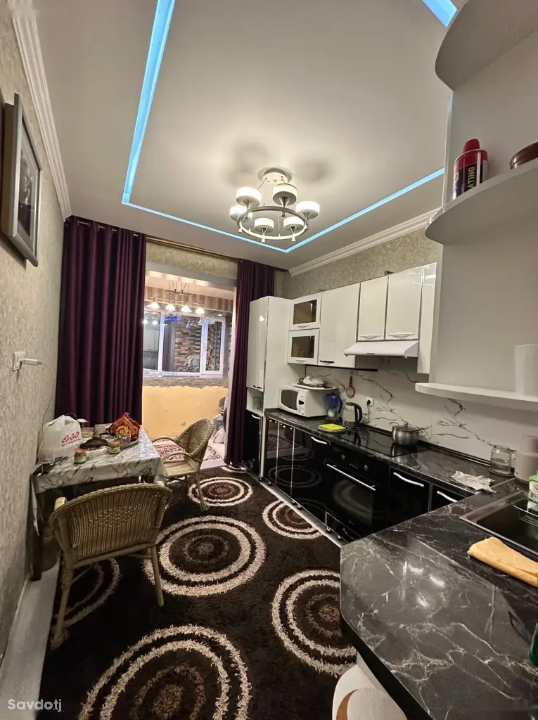 3-комн. квартира, 9 этаж, 85 м², 112й микрорайон, Кольцевая Калинина, АЗС Зоир-Ойл, Район Сино