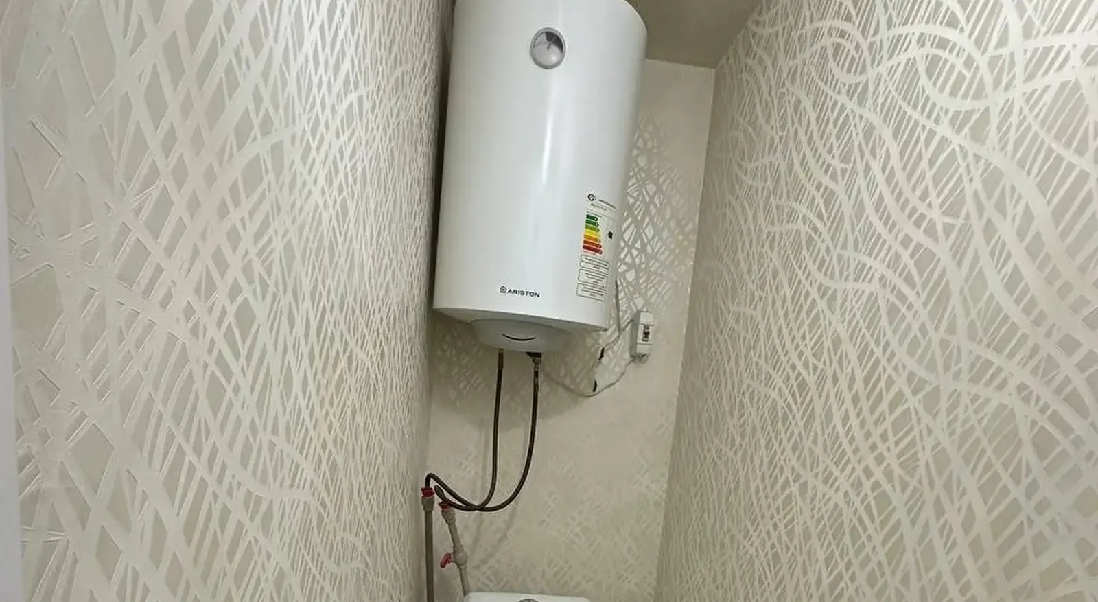 4-комн. квартира, 5 этаж, 75 м², Сино 102 Донишгохи Забонхо