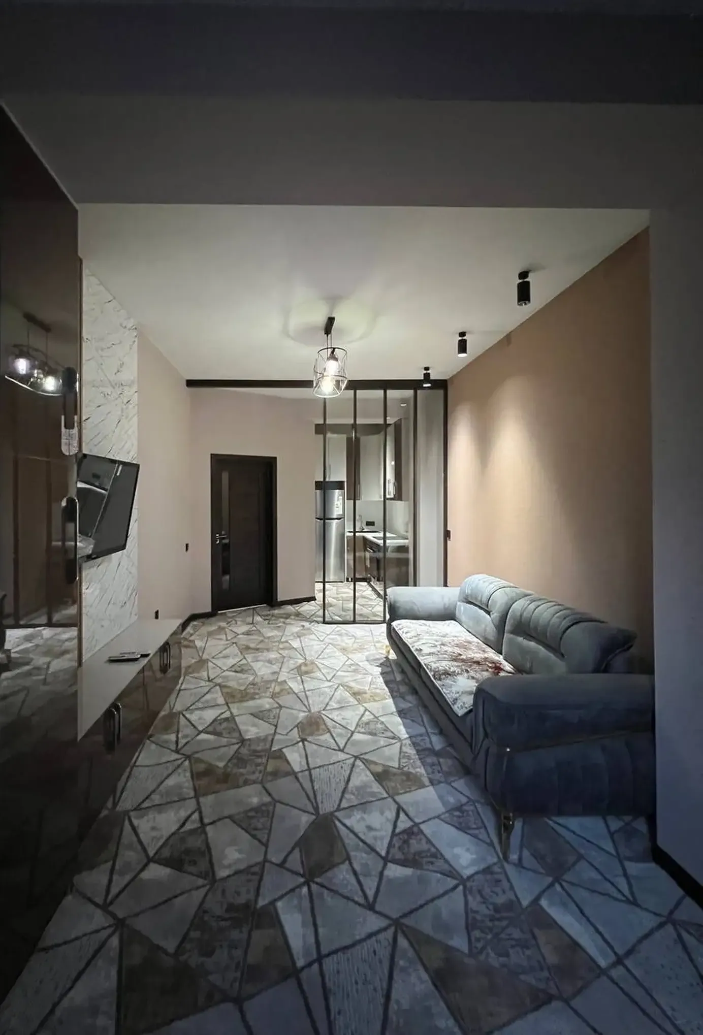 2-комн. квартира, 13 этаж, 52 м², Садбарг,Доми Гелос
