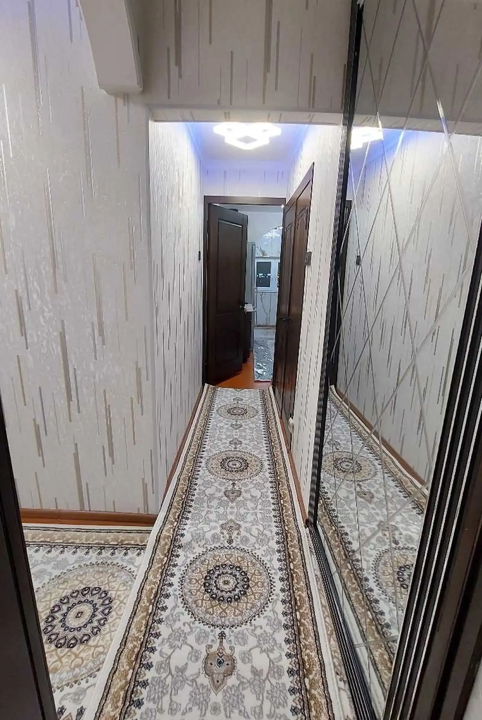 5-комн. квартира, 2 этаж, 100м², Зарафшон