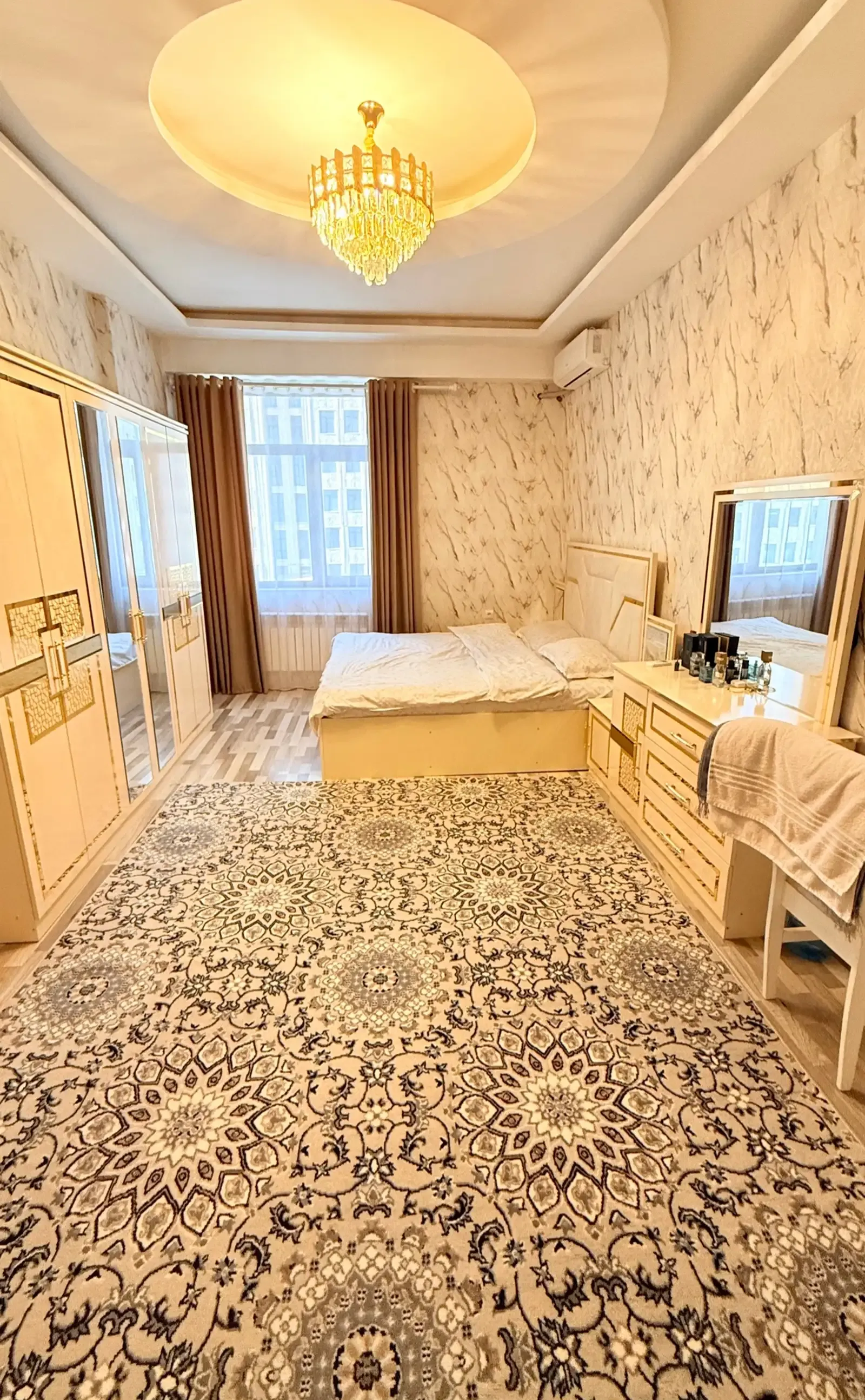 2-комн. квартира, 6 этаж, 96 м², Айни, Гостиница Хилтон