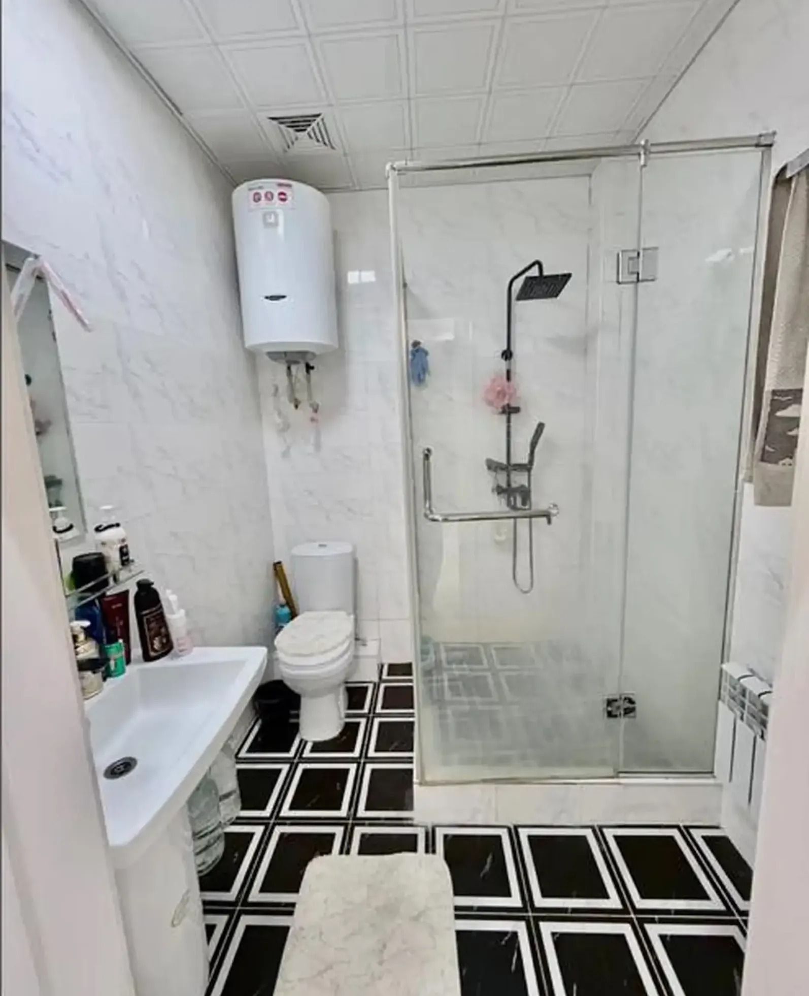 3-комн. квартира, 14 этаж, 110м², Шохмансур