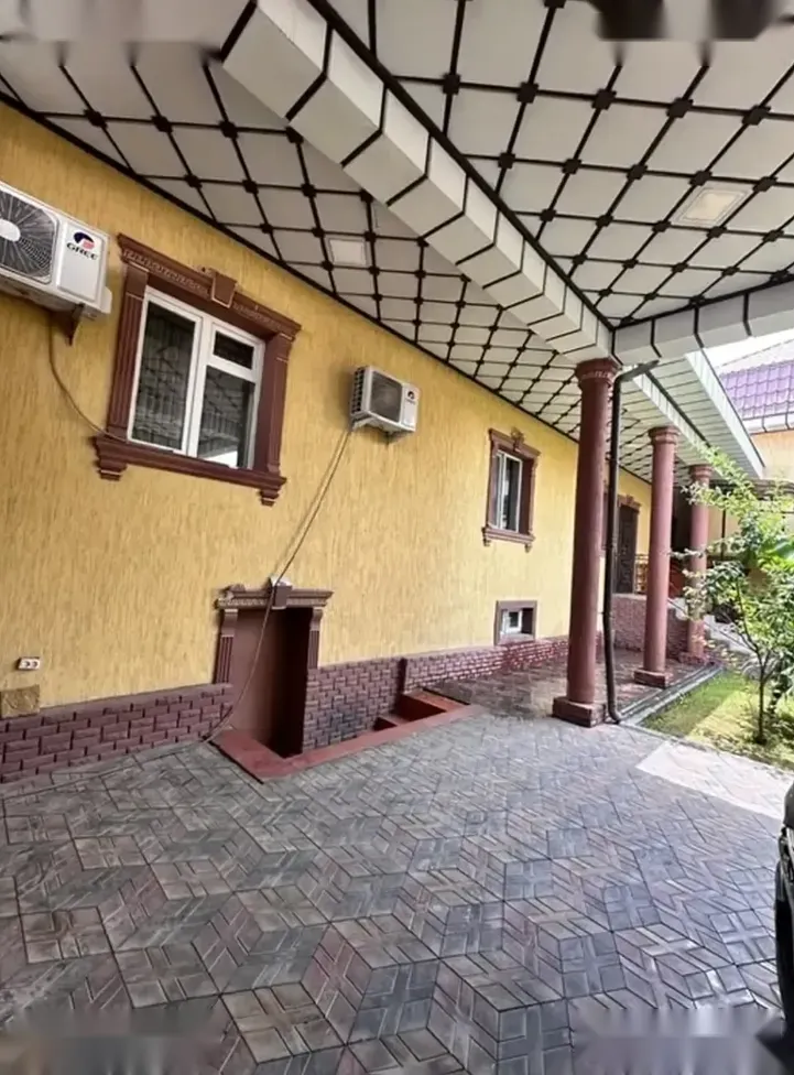2-этажный, 7 комнатный дом, 350 м², Фирдавси