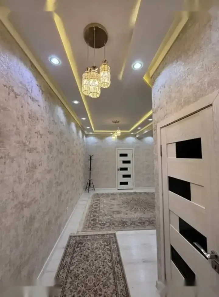 2-комн. квартира, 10 этаж, 65м², Шохмансур