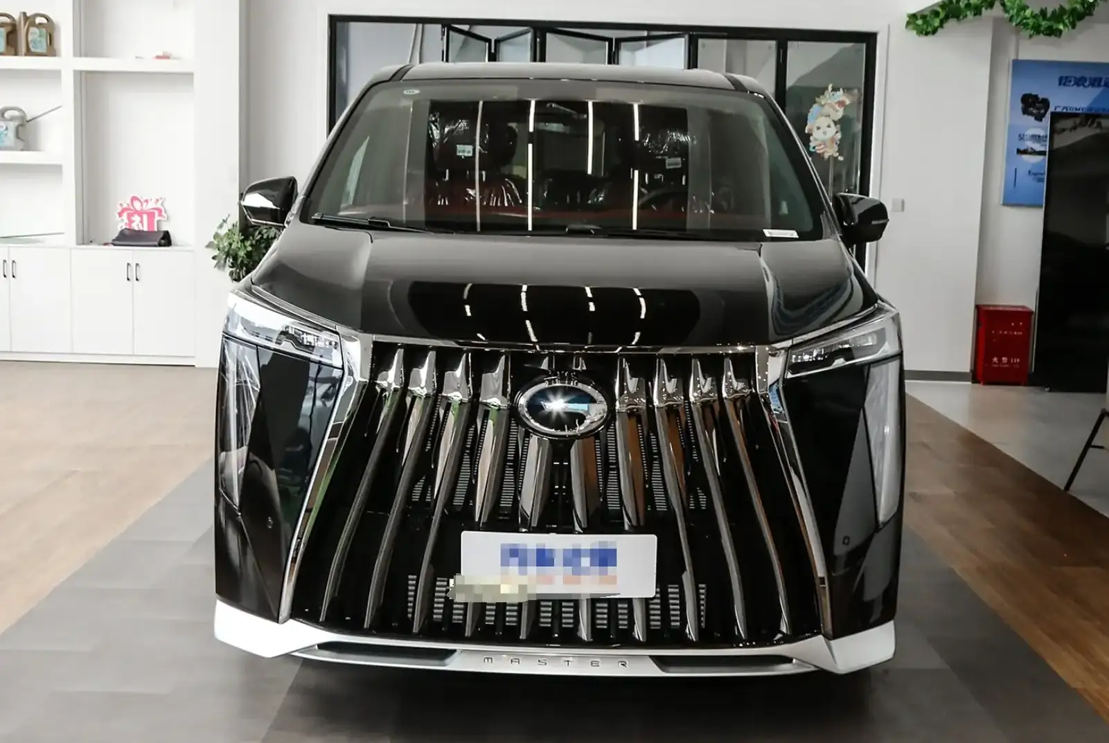 GAC Trumphi GM8,