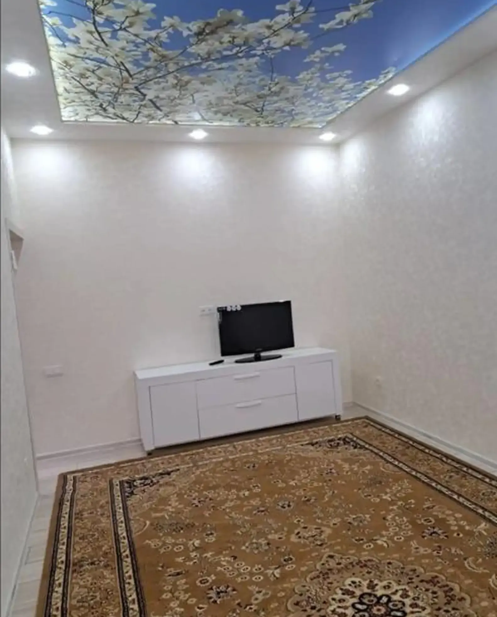 2-комн. квартира, 4 этаж, 85м², Шохмансур