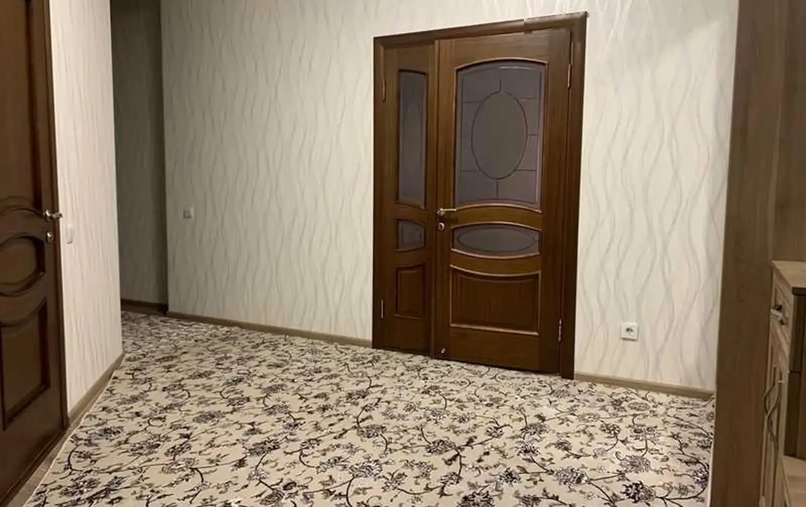 2-комн. квартира, 8 этаж, 110м², И.Сомони