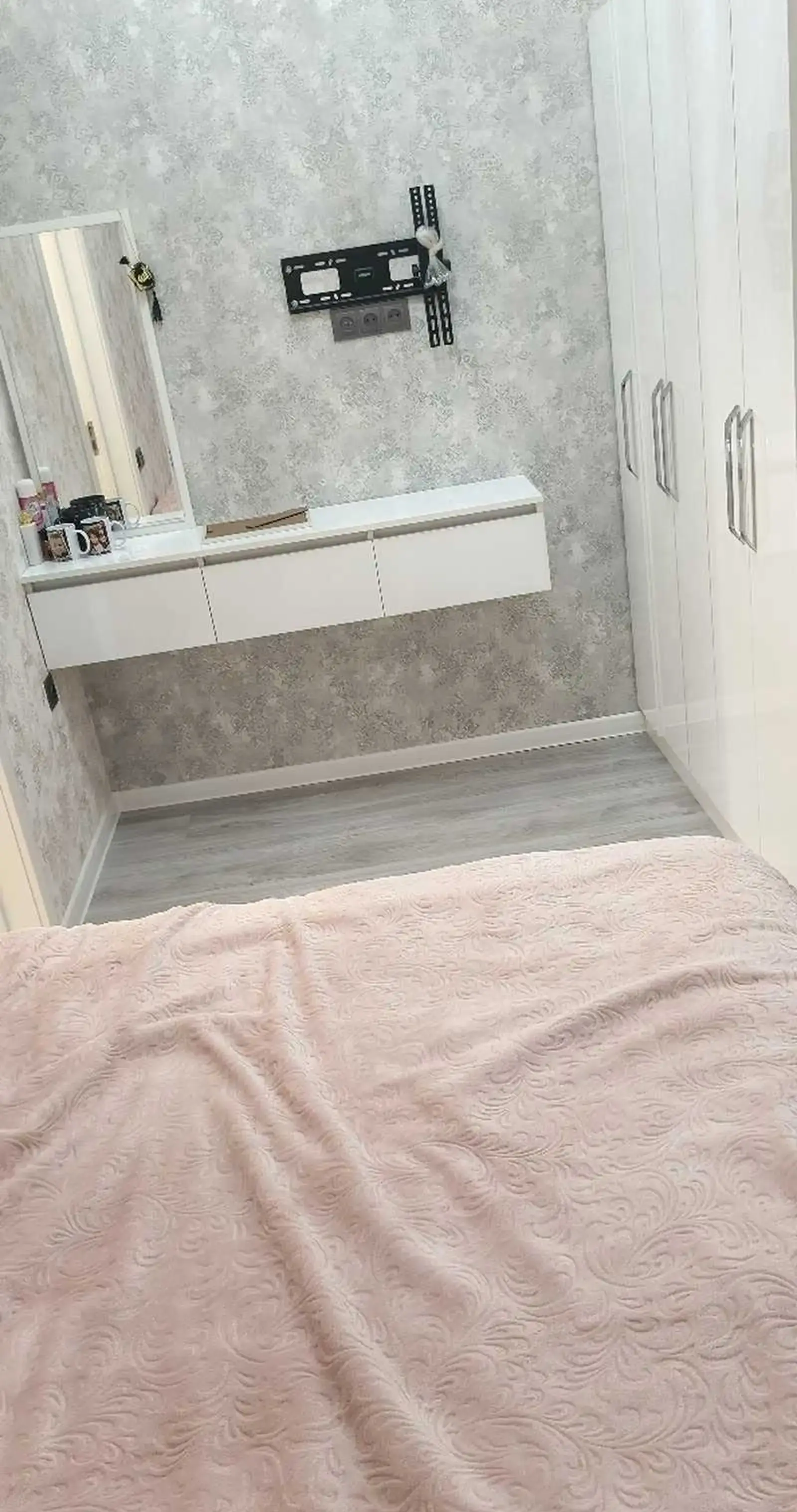 3-комн. квартира, 6 этаж, 78м², Шохмансур ( Султанбей рӯ ба рӯи доми Авранг)