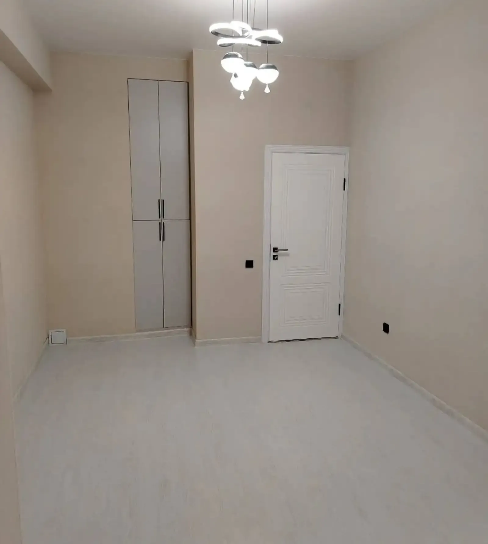 2-комн. квартира, 5 этаж, 52 м², Шохмансур, Созидание