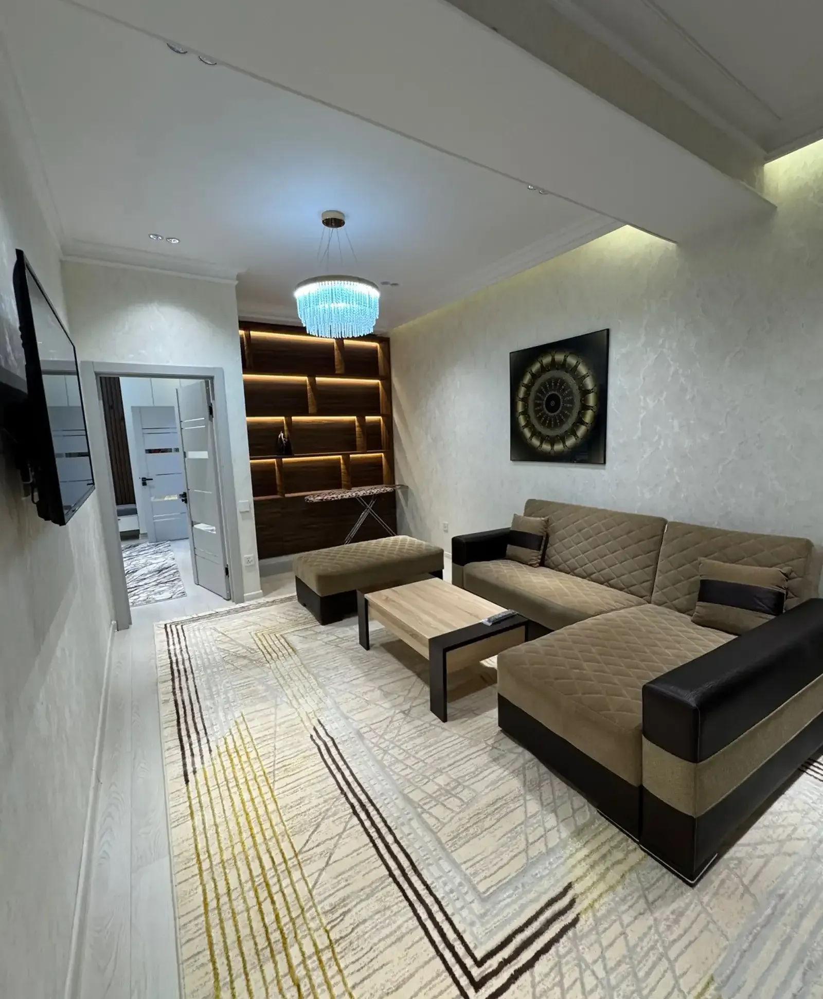 2-комн. квартира, 9 этаж, 65м², Овир/Гранд Отель