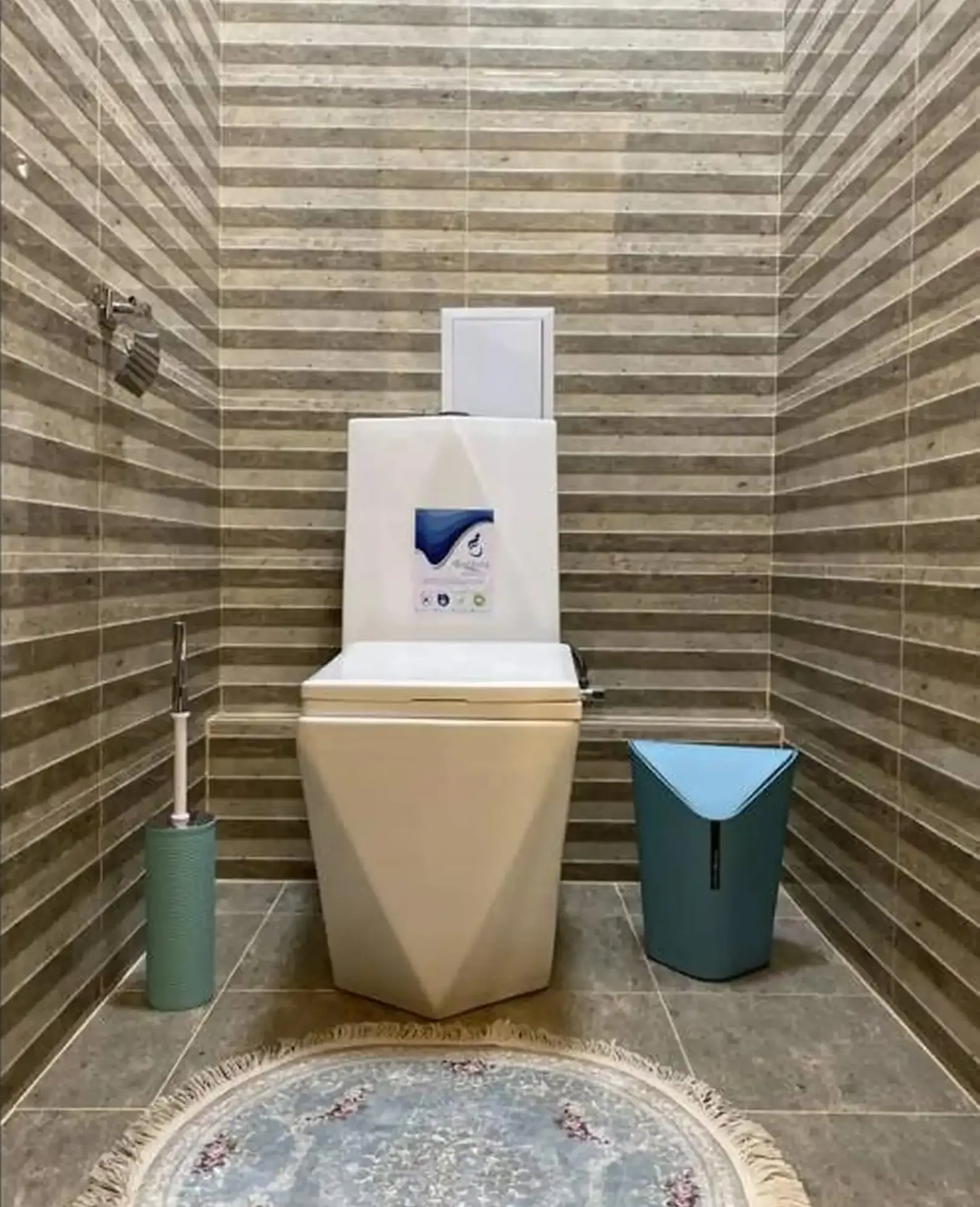 2-комн. квартира, 10 этаж, 76м², Сомони