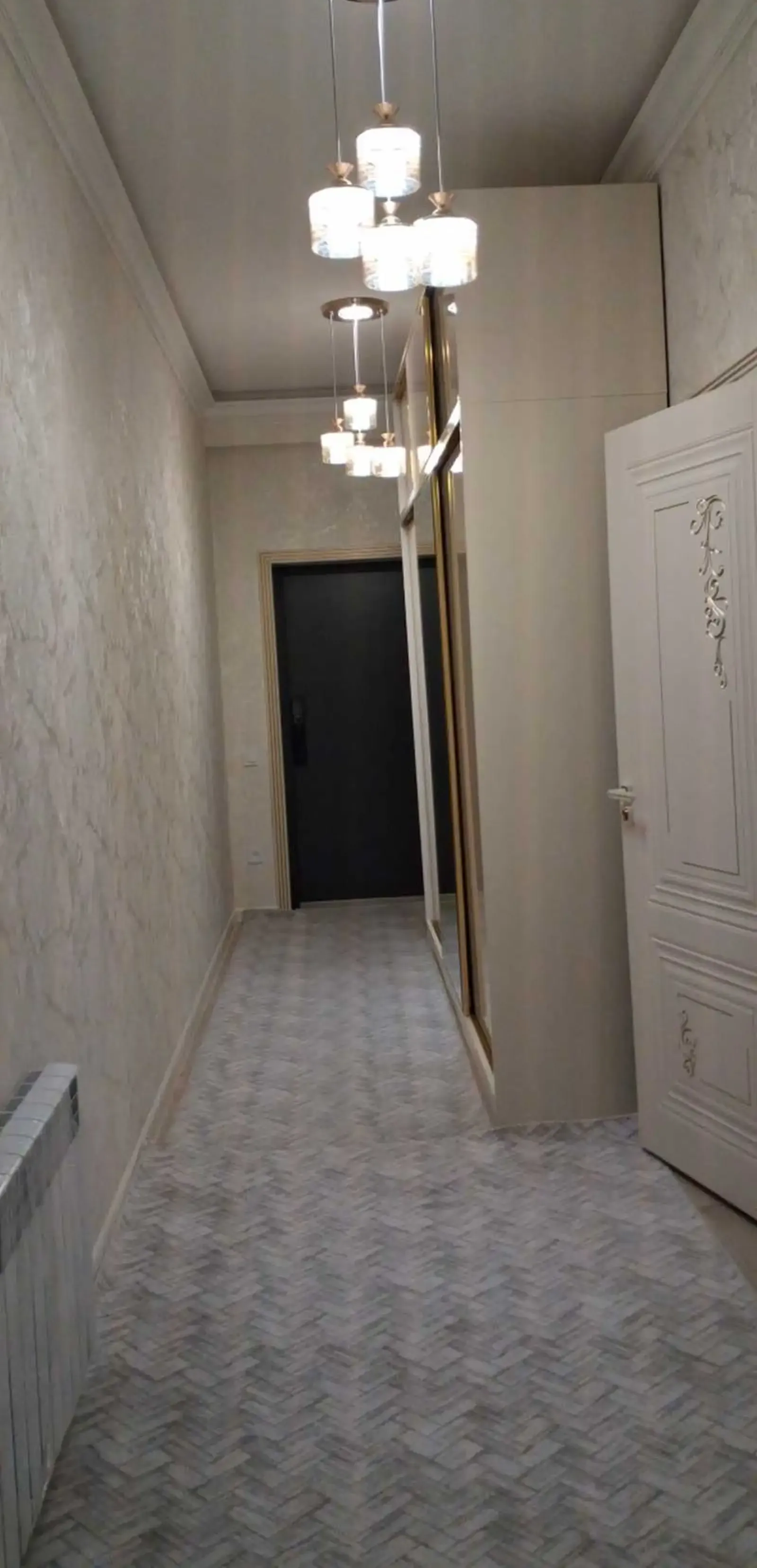 2-комн. квартира, 1 этаж, 60м², Айрапорт