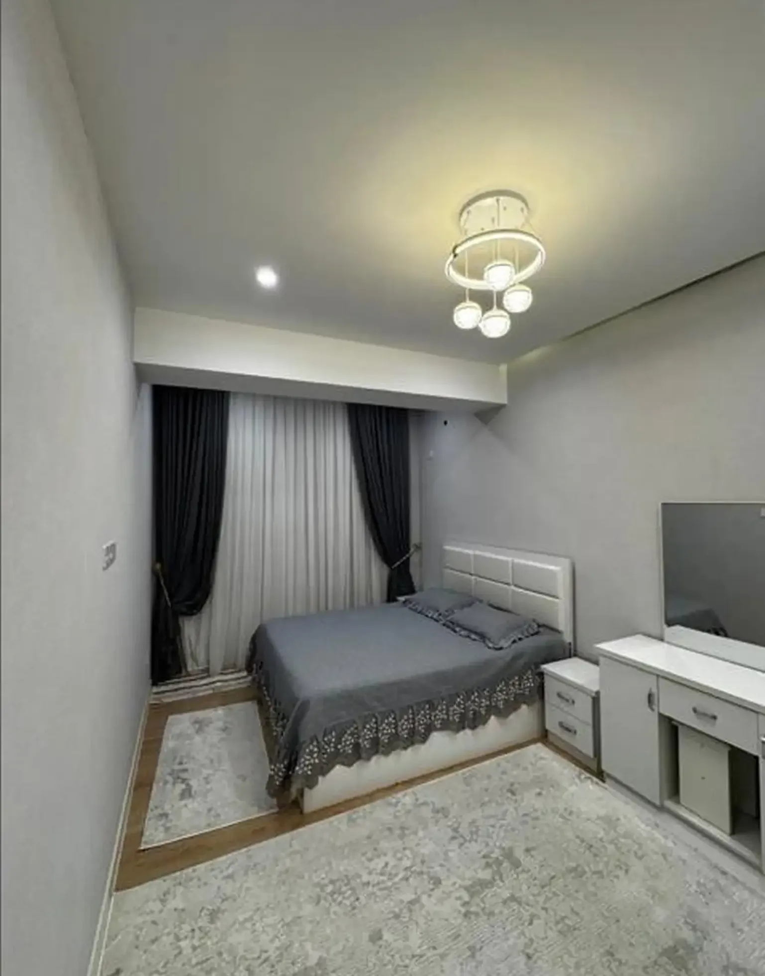 2-комн. квартира, 14 этаж, 75м², Шохмансур