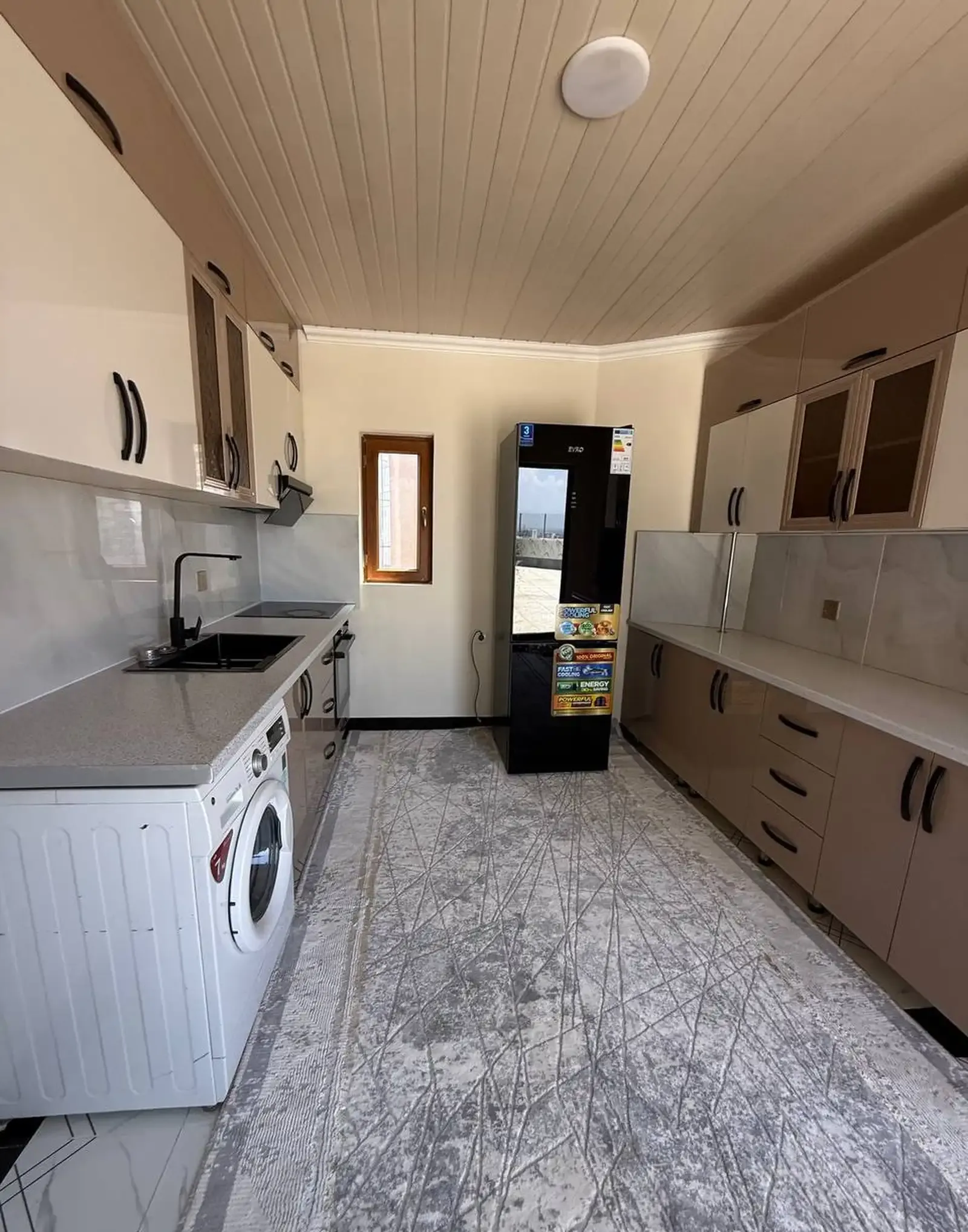 3-комн. квартира, 19 этаж, 110 м², Исмоили Сомони, Альфемо