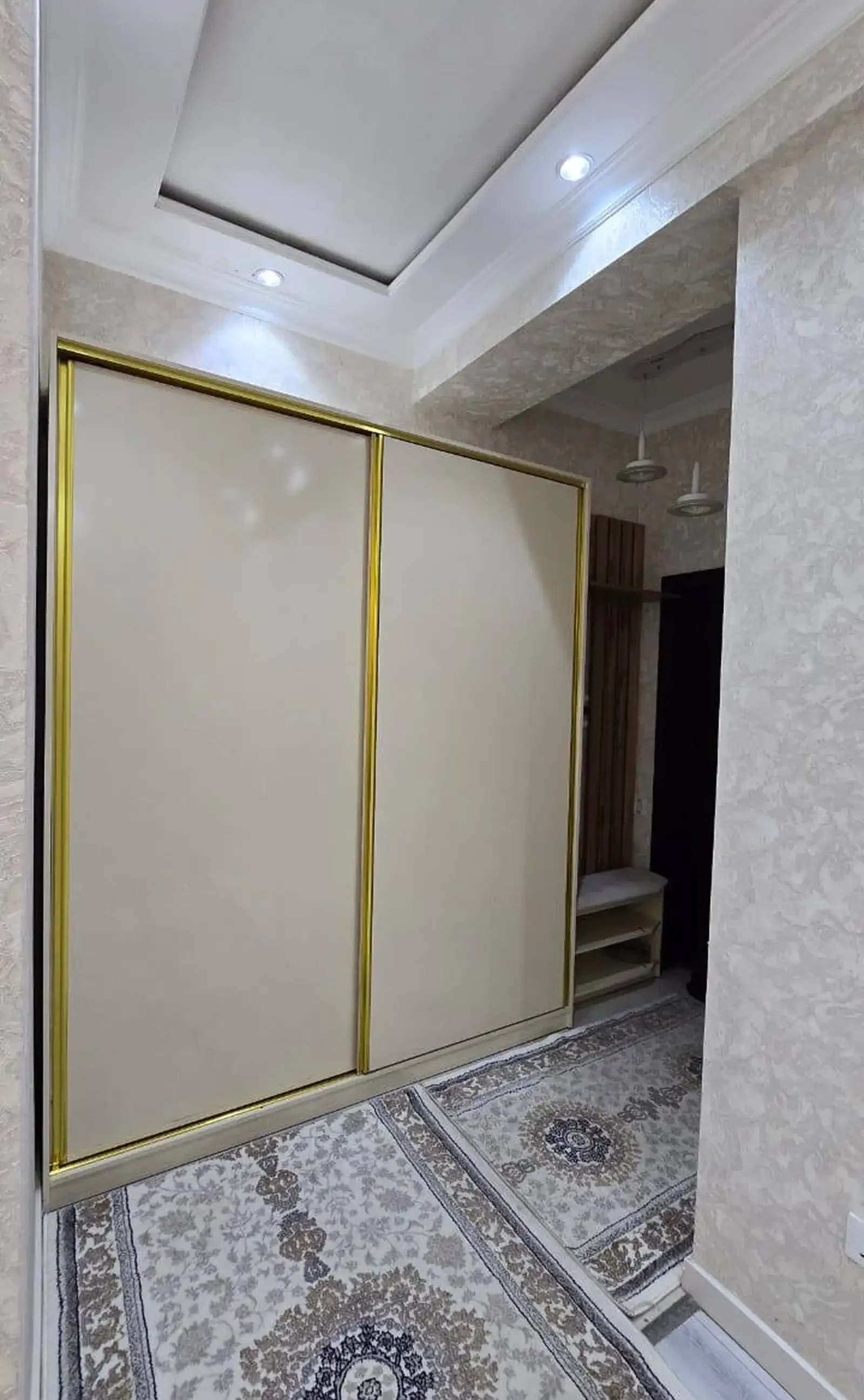 3-комн. квартира, 16 этаж, 88 м², Фирдавси Маладёжни