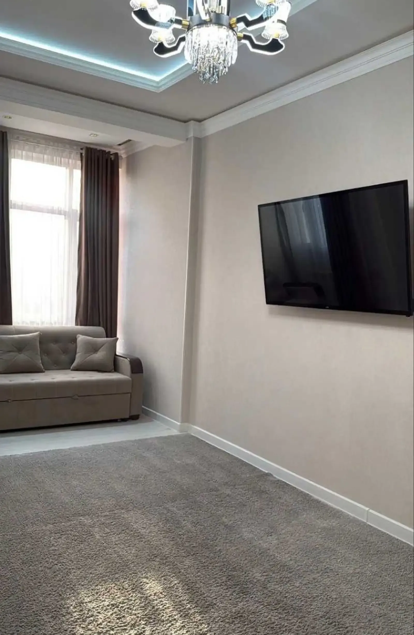 3-комн. квартира, 12 этаж, 93 м², Шохмансур