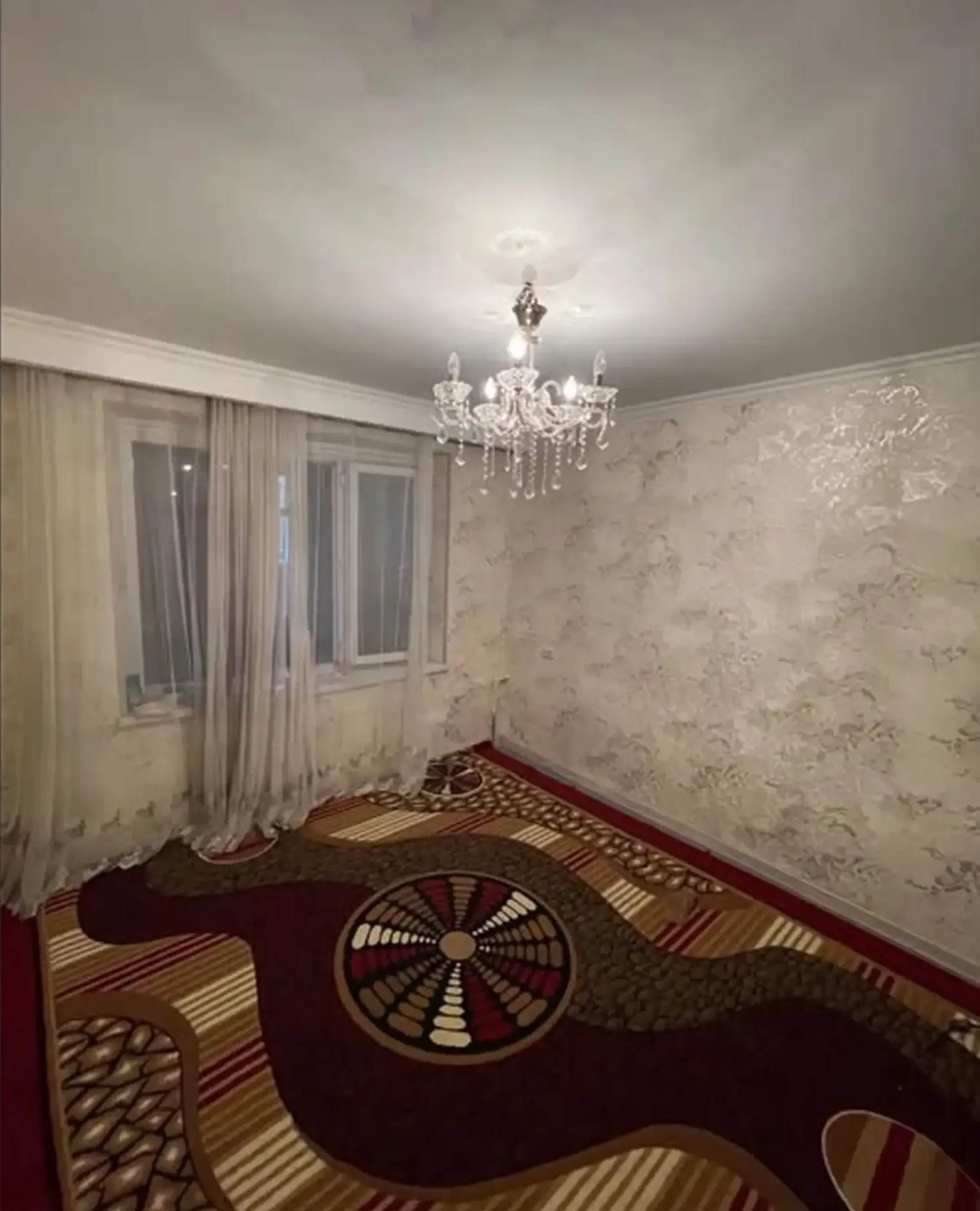 2-комн. квартира, 4 этаж, 70м², Сино