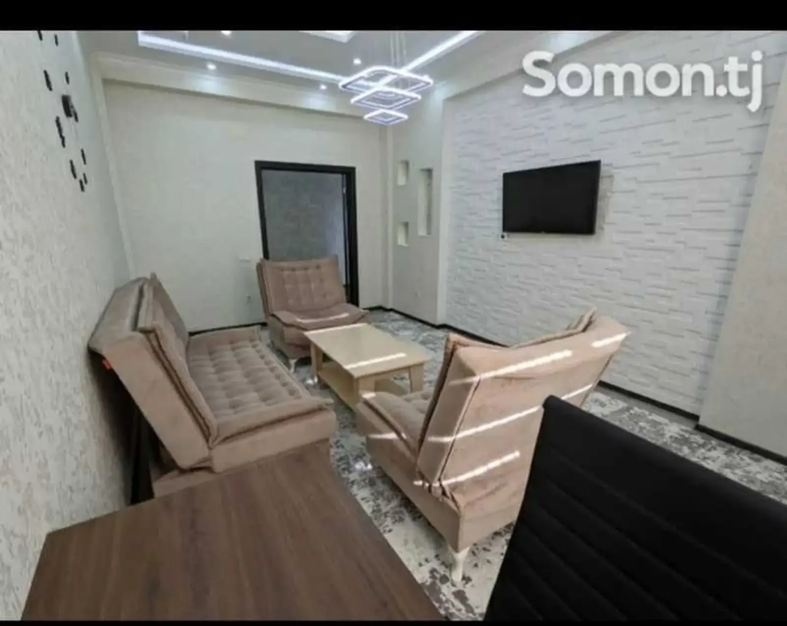 2-комн. квартира, 5 этаж, 77м², Ваданасос