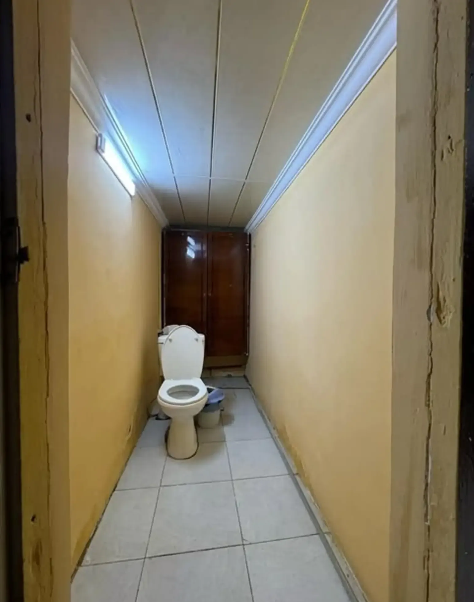 2-этажный, 8 комнатный дом, 305 м², И. Сомони