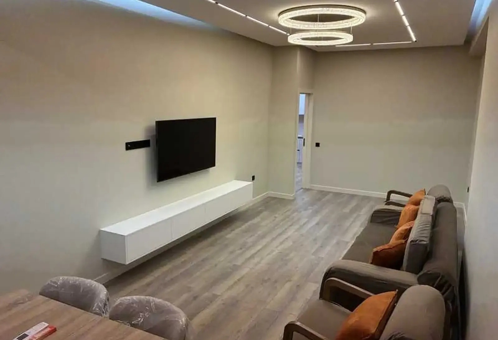 3-комн. квартира, 4 этаж, 95м², И.Сомони