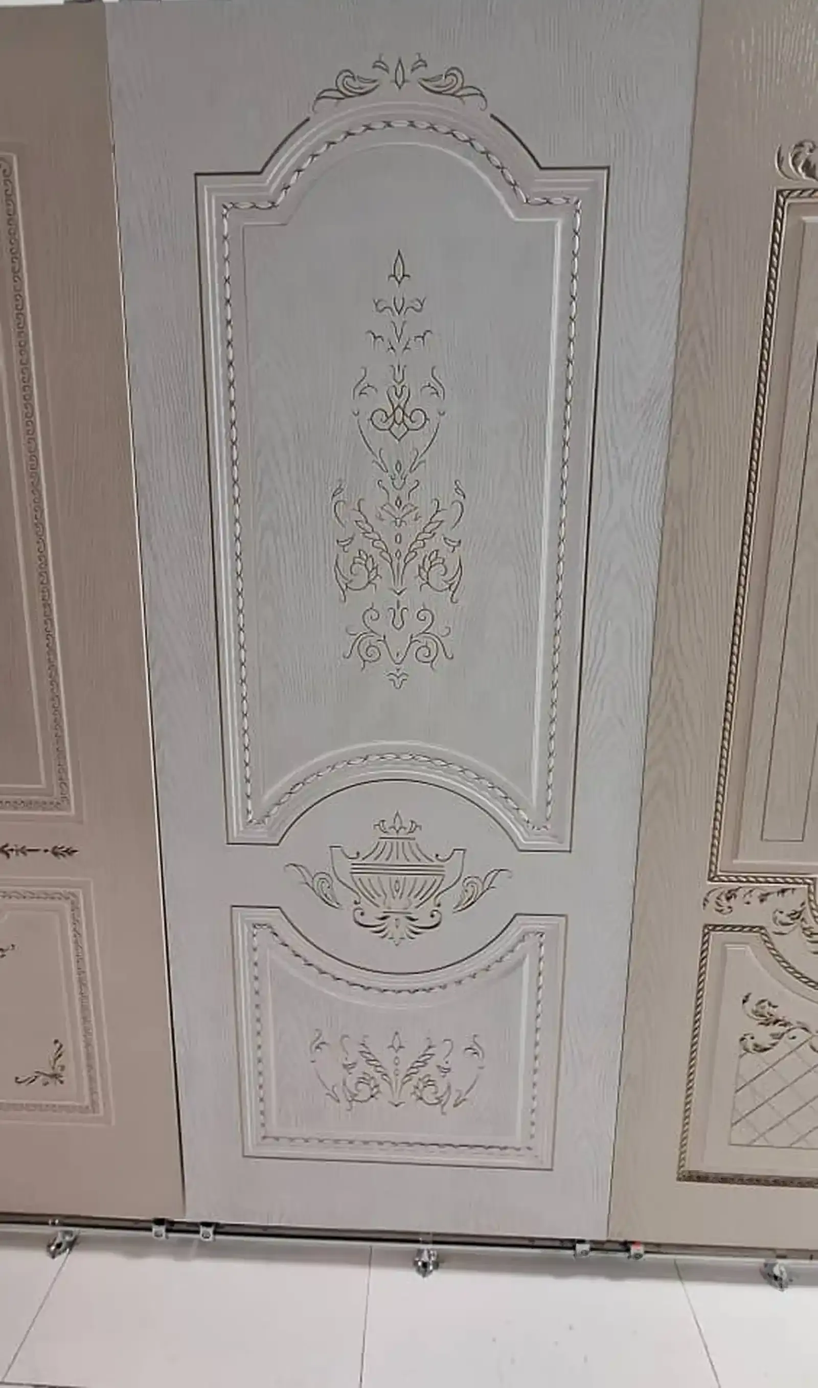 Дверь