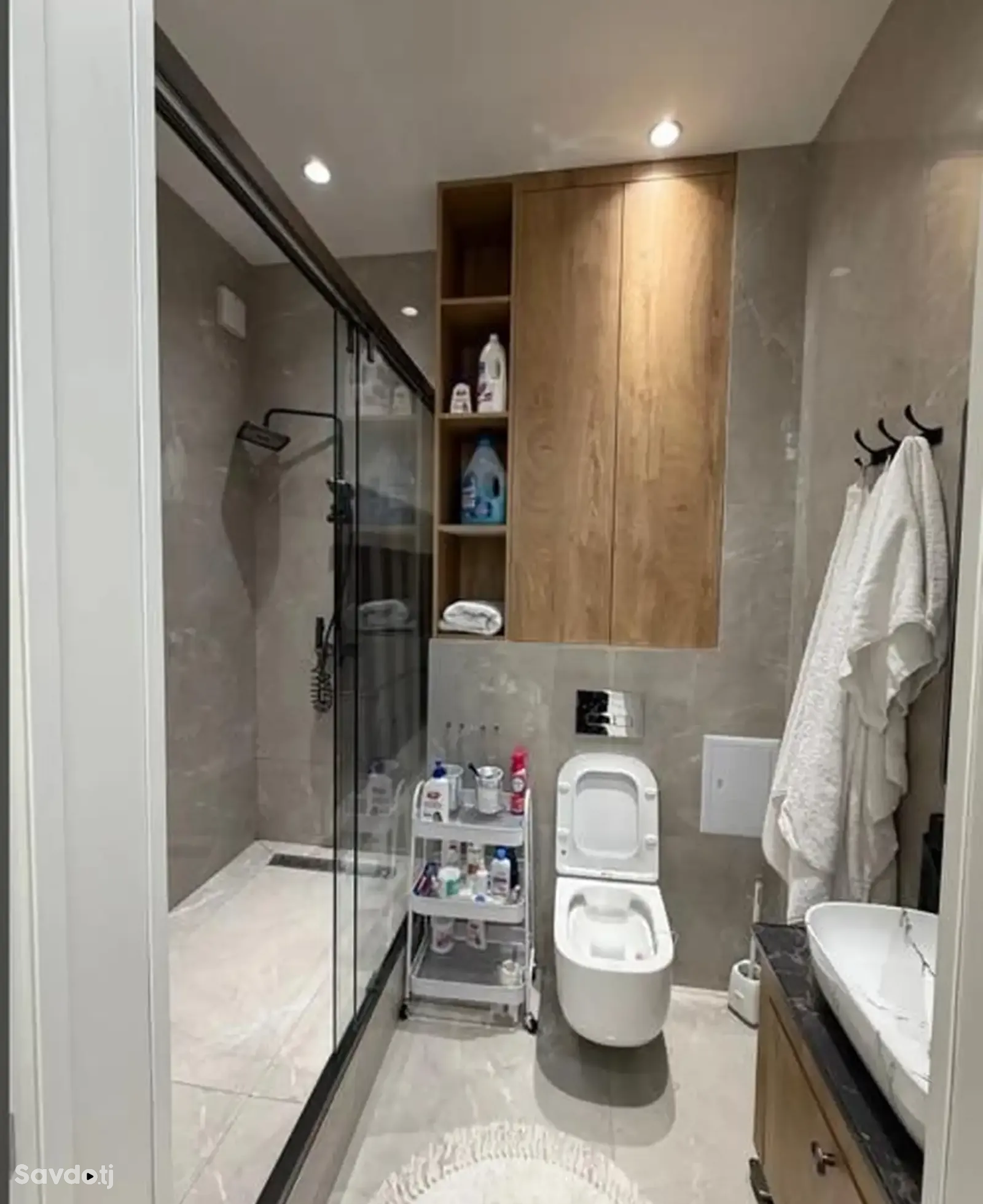 2-комн. квартира, 12 этаж, 100м², Шохмансур