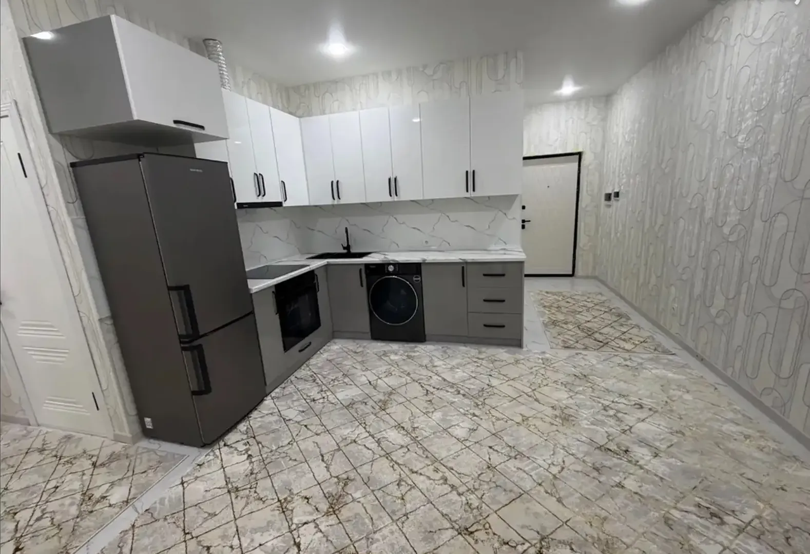 2-комн. квартира, 15 этаж, 60м², шохмансур 4 дома