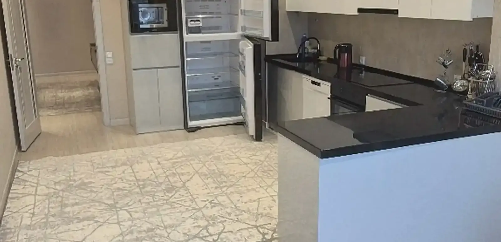 4-комн. квартира, 13 этаж, 156м², и.сомони спартак