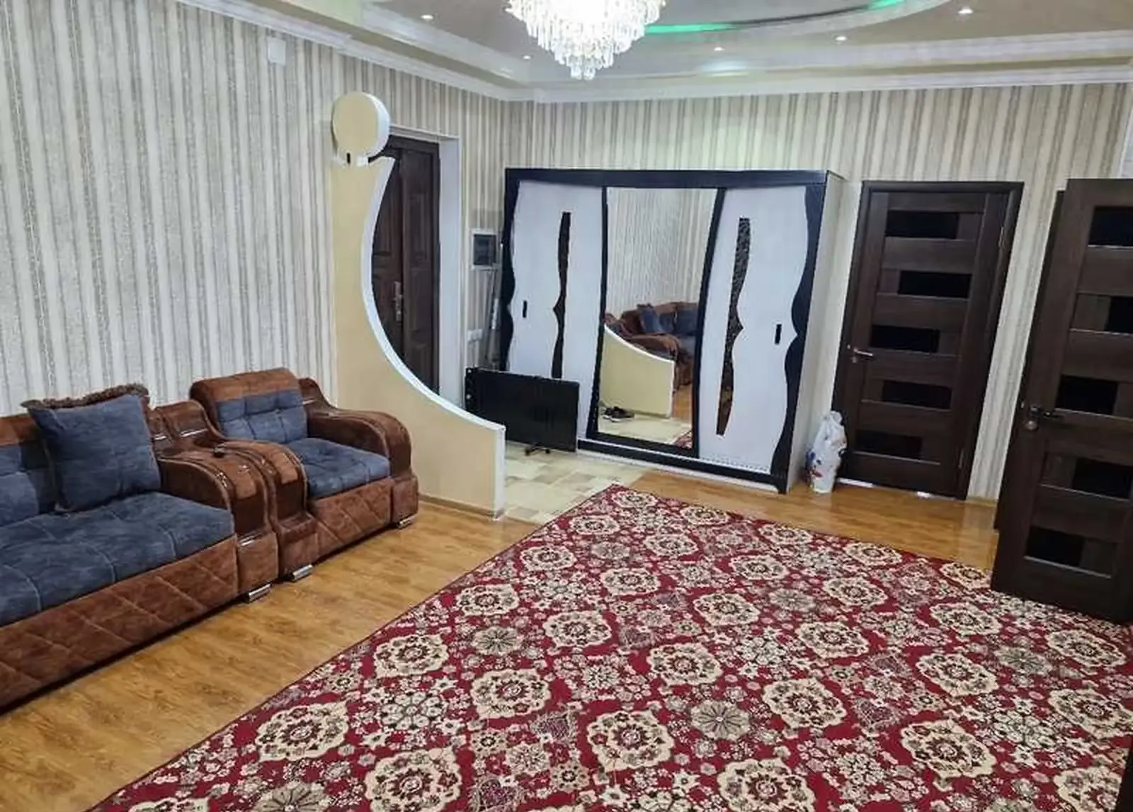 4-комн. квартира, 2 этаж, 144м², 92  микрорайон, пушти маҷмаъаи тиҷоратии Гулдаста, Арбат