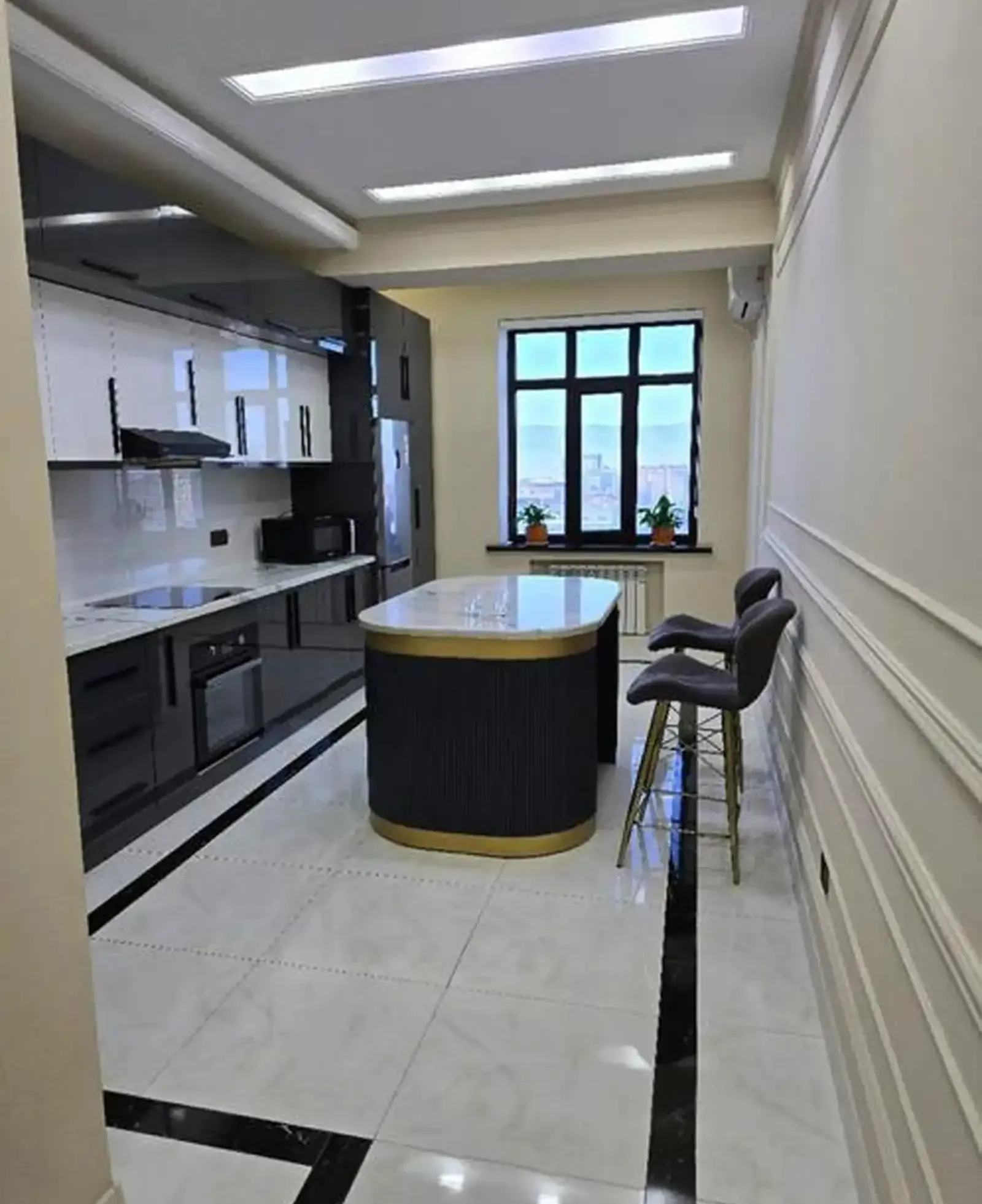 3-комн. квартира, 6 этаж, 120м², Шохмансур Айни 50/51 А