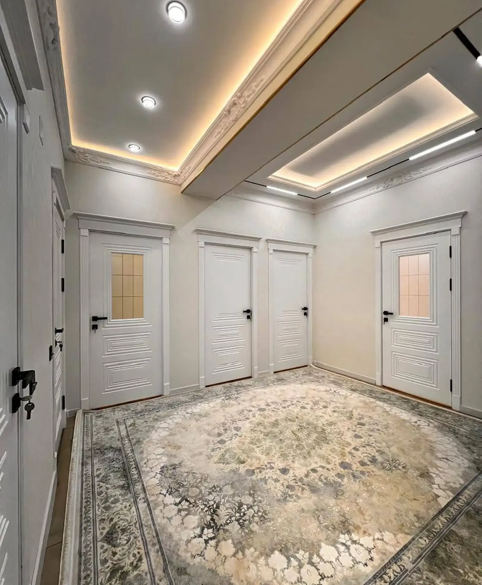 3-комн. квартира, 10 этаж, 94 м², Исмоили Сомони славянский 3 польноценный