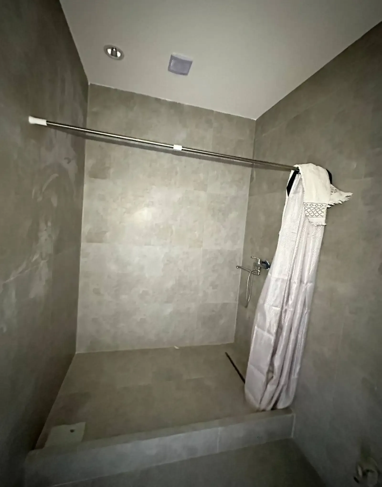 2-комн. квартира, 15 этаж, 87 м², Шохмансур Бофанла ожоговый