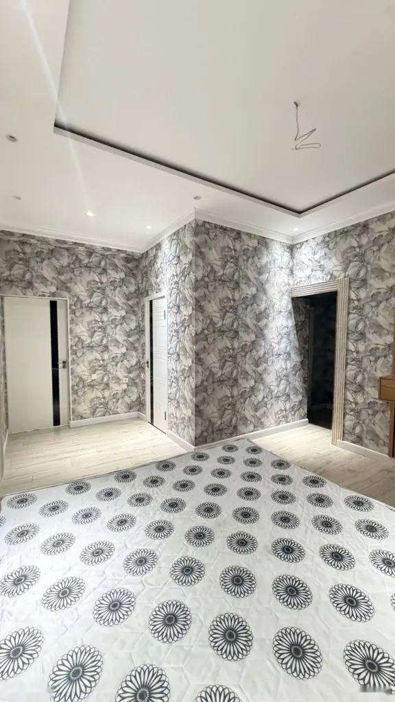 3-комн. квартира, 6 этаж, 120 м², сино