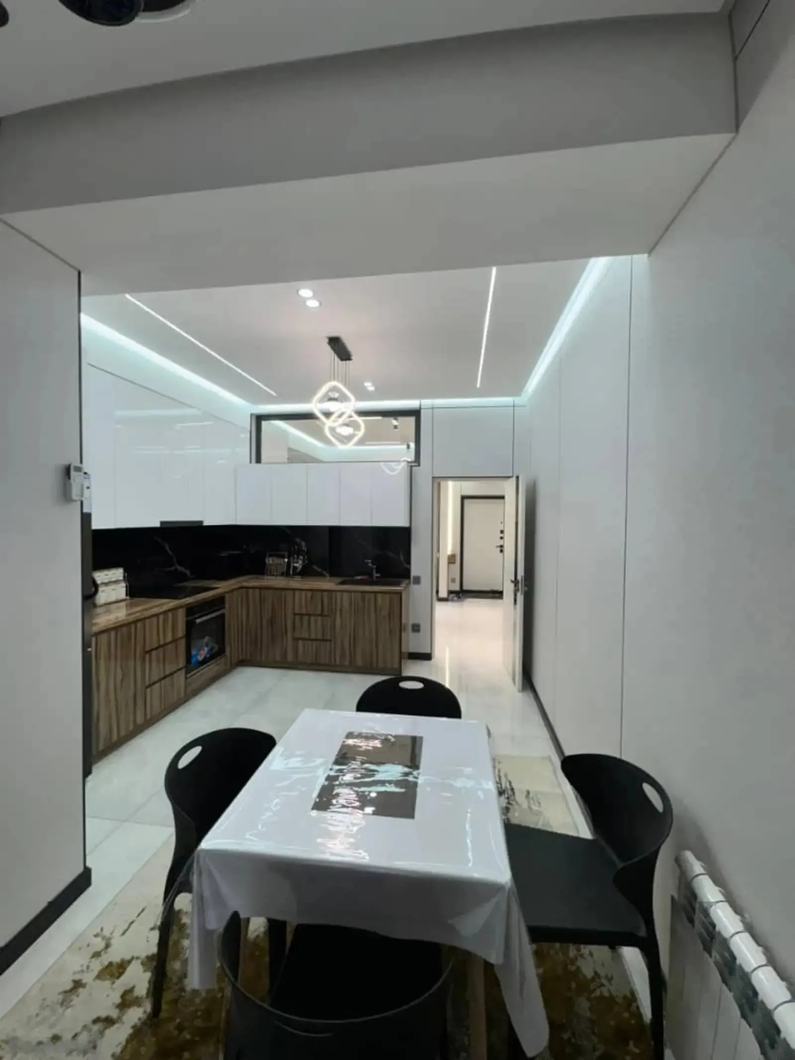 2-к квартира, 6 этаж, 60 м², Ашан рубаруи парки Алишер Навои наздики Овир